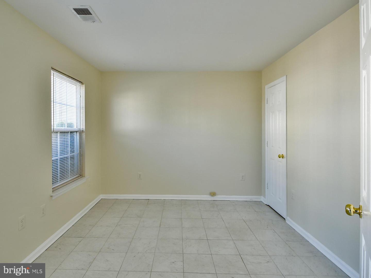 22936 FLEET TER, STERLING, Virginia 20166, 3 Bedrooms Bedrooms, ,3 BathroomsBathrooms,Residential,For sale,22936 FLEET TER,VALO2103048 MLS # VALO2103048