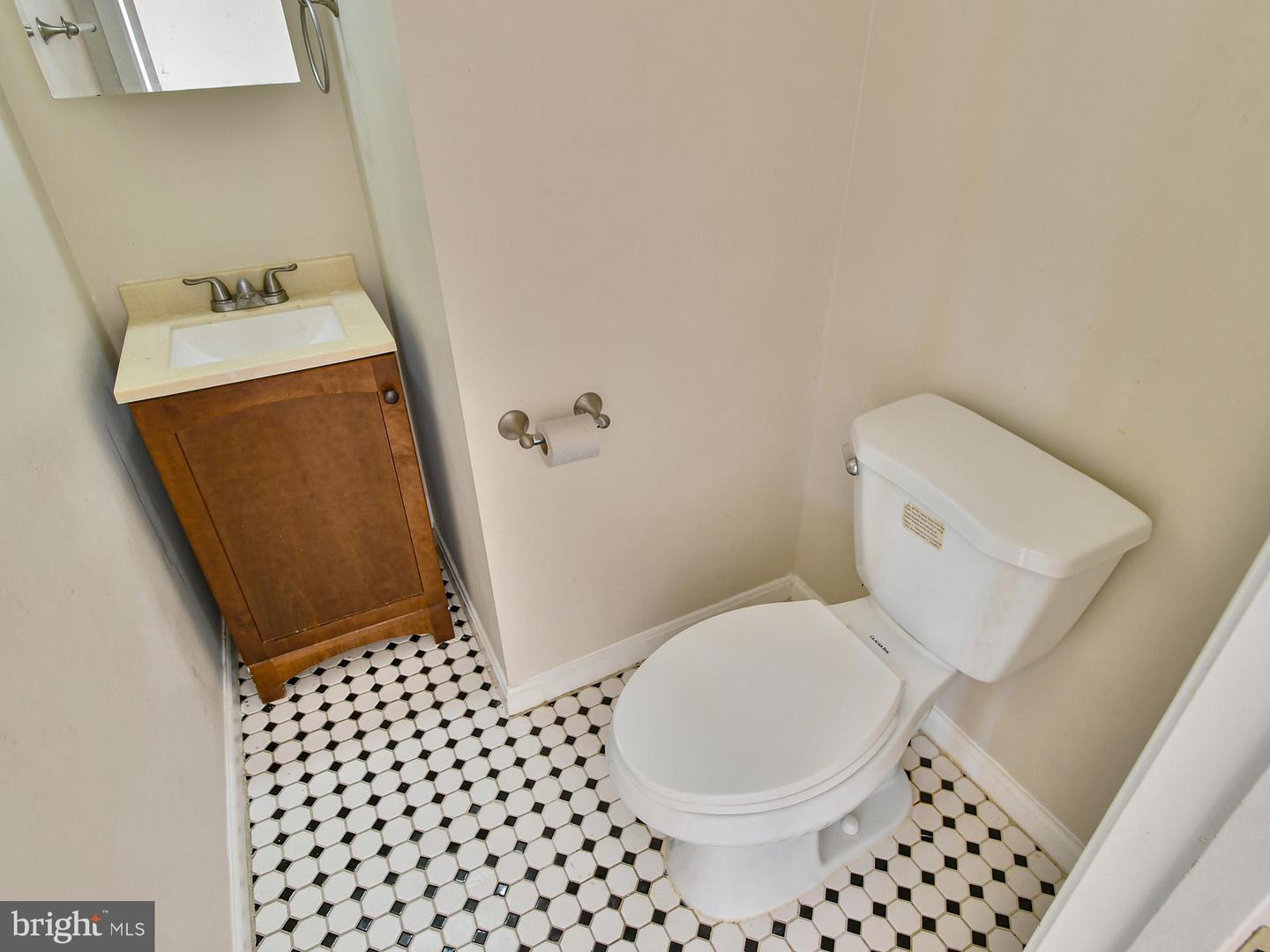 22936 FLEET TER, STERLING, Virginia 20166, 3 Bedrooms Bedrooms, ,3 BathroomsBathrooms,Residential,For sale,22936 FLEET TER,VALO2103048 MLS # VALO2103048