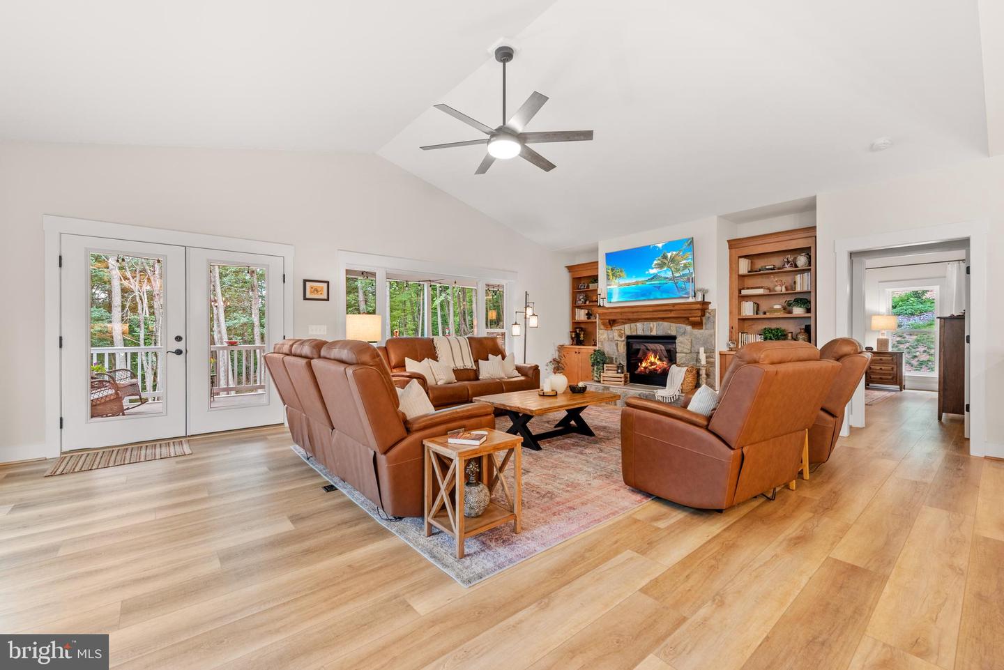 601 FALL RUN LN, WINCHESTER, Virginia 22602, 3 Bedrooms Bedrooms, ,2 BathroomsBathrooms,Residential,For sale,601 FALL RUN LN,VAFV2035634 MLS # VAFV2035634