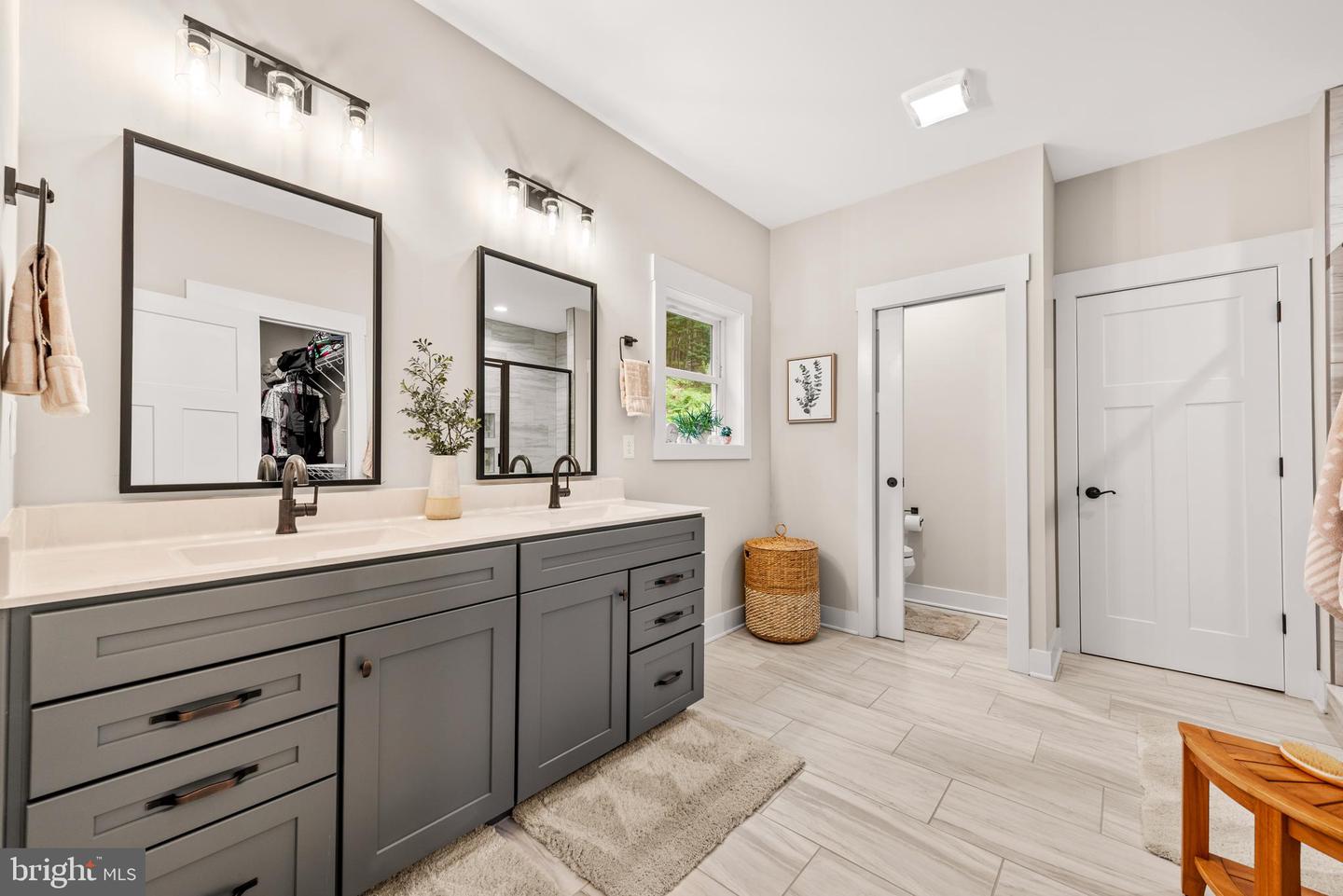 601 FALL RUN LN, WINCHESTER, Virginia 22602, 3 Bedrooms Bedrooms, ,2 BathroomsBathrooms,Residential,For sale,601 FALL RUN LN,VAFV2035634 MLS # VAFV2035634