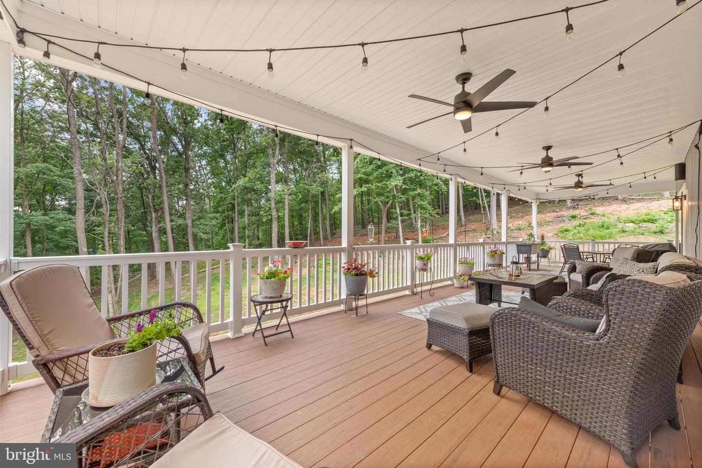 601 FALL RUN LN, WINCHESTER, Virginia 22602, 3 Bedrooms Bedrooms, ,2 BathroomsBathrooms,Residential,For sale,601 FALL RUN LN,VAFV2035634 MLS # VAFV2035634