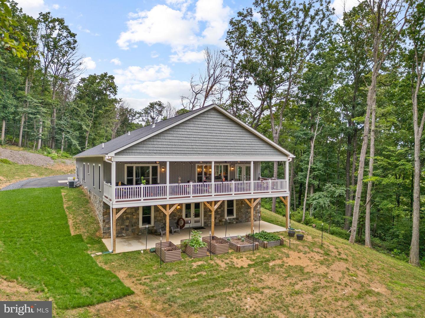 601 FALL RUN LN, WINCHESTER, Virginia 22602, 3 Bedrooms Bedrooms, ,2 BathroomsBathrooms,Residential,For sale,601 FALL RUN LN,VAFV2035634 MLS # VAFV2035634