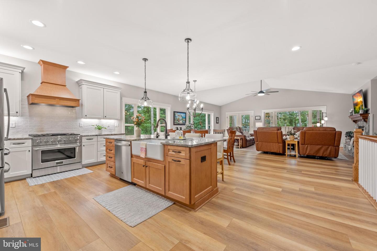 601 FALL RUN LN, WINCHESTER, Virginia 22602, 3 Bedrooms Bedrooms, ,2 BathroomsBathrooms,Residential,For sale,601 FALL RUN LN,VAFV2035634 MLS # VAFV2035634