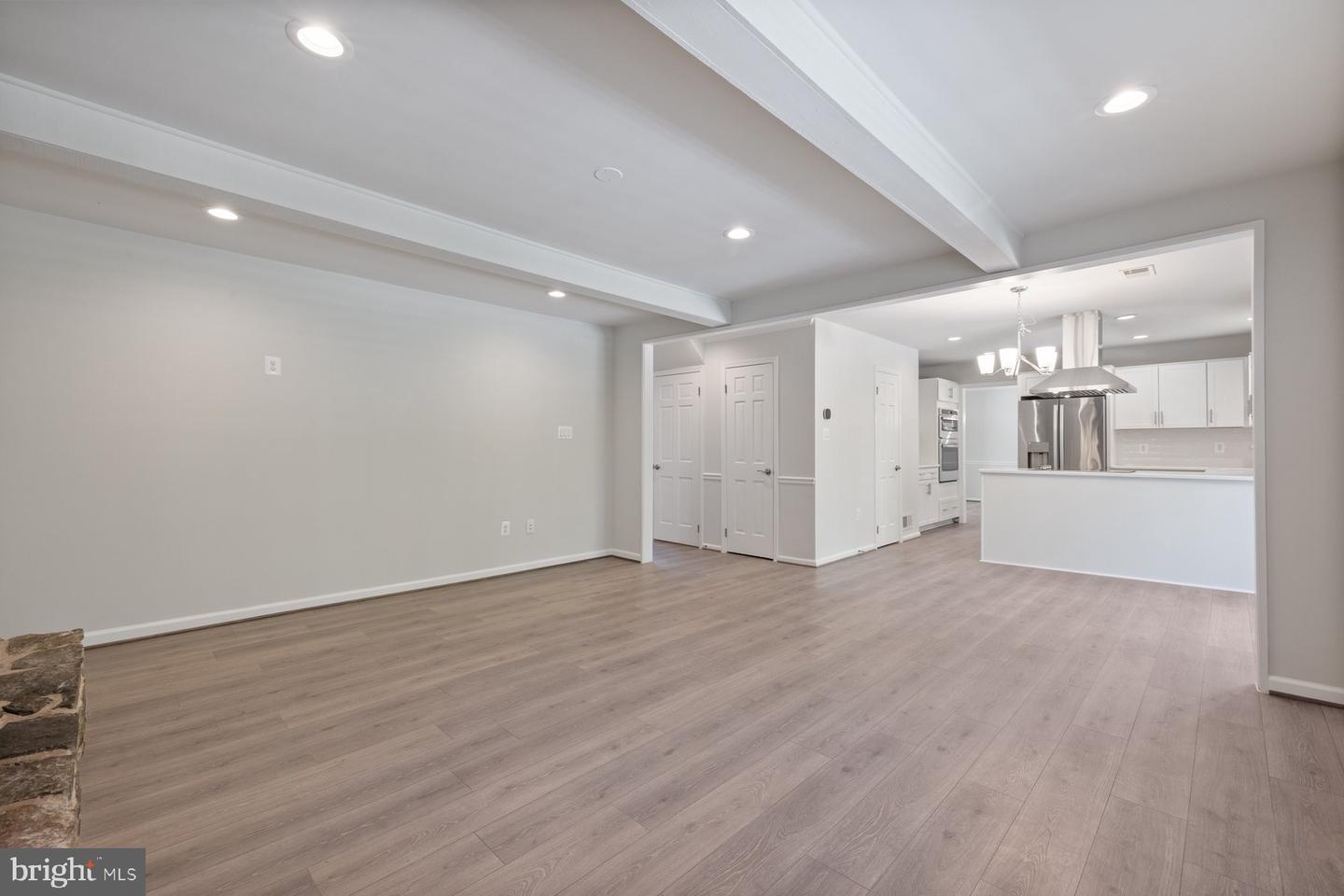 9368 TOVITO DR, FAIRFAX, Virginia 22031, 4 Bedrooms Bedrooms, ,3 BathroomsBathrooms,Residential,For sale,9368 TOVITO DR,VAFX2257286 MLS # VAFX2257286