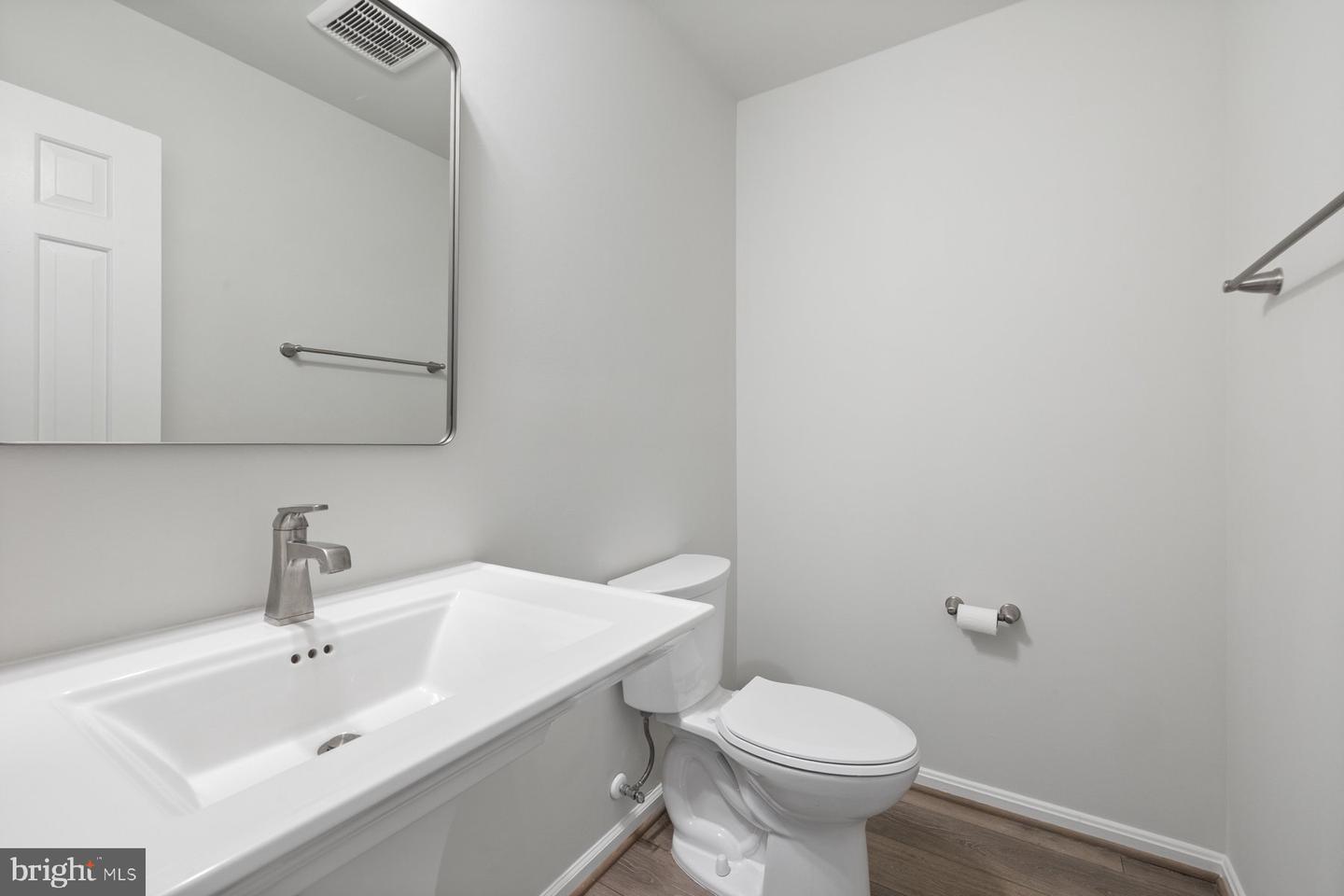9368 TOVITO DR, FAIRFAX, Virginia 22031, 4 Bedrooms Bedrooms, ,3 BathroomsBathrooms,Residential,For sale,9368 TOVITO DR,VAFX2257286 MLS # VAFX2257286