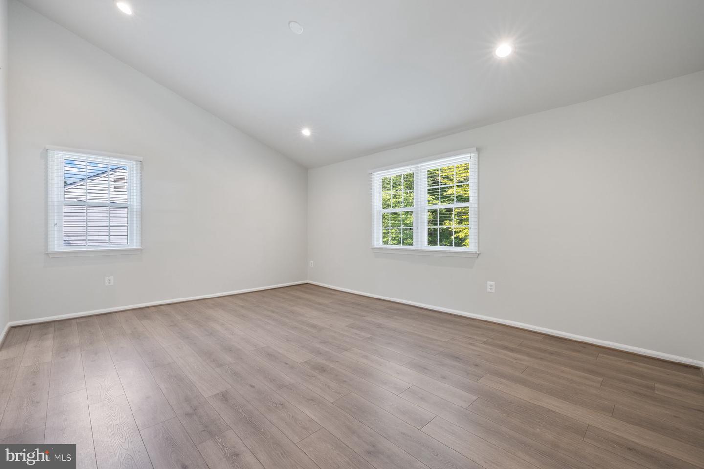 9368 TOVITO DR, FAIRFAX, Virginia 22031, 4 Bedrooms Bedrooms, ,3 BathroomsBathrooms,Residential,For sale,9368 TOVITO DR,VAFX2257286 MLS # VAFX2257286