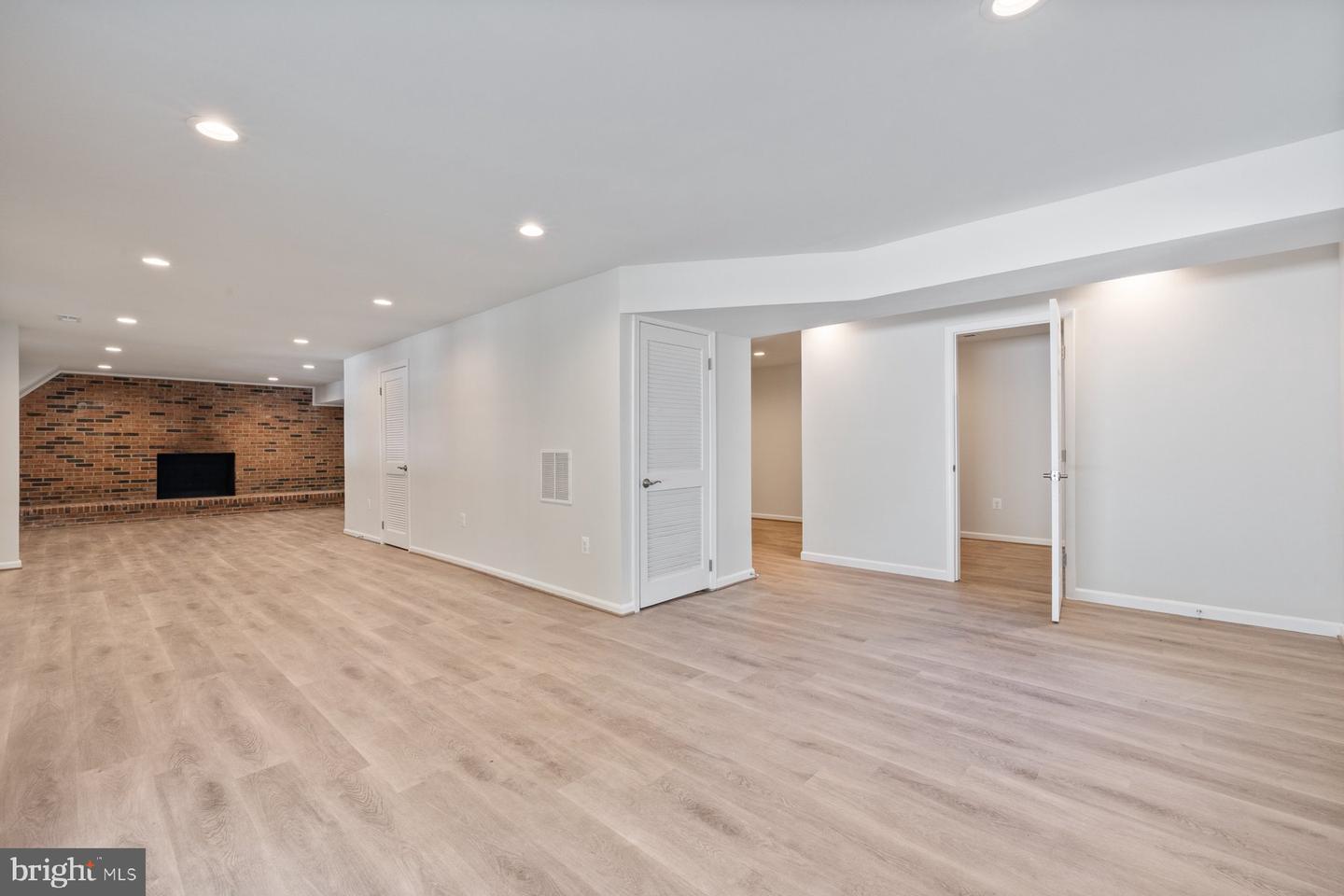 9368 TOVITO DR, FAIRFAX, Virginia 22031, 4 Bedrooms Bedrooms, ,3 BathroomsBathrooms,Residential,For sale,9368 TOVITO DR,VAFX2257286 MLS # VAFX2257286