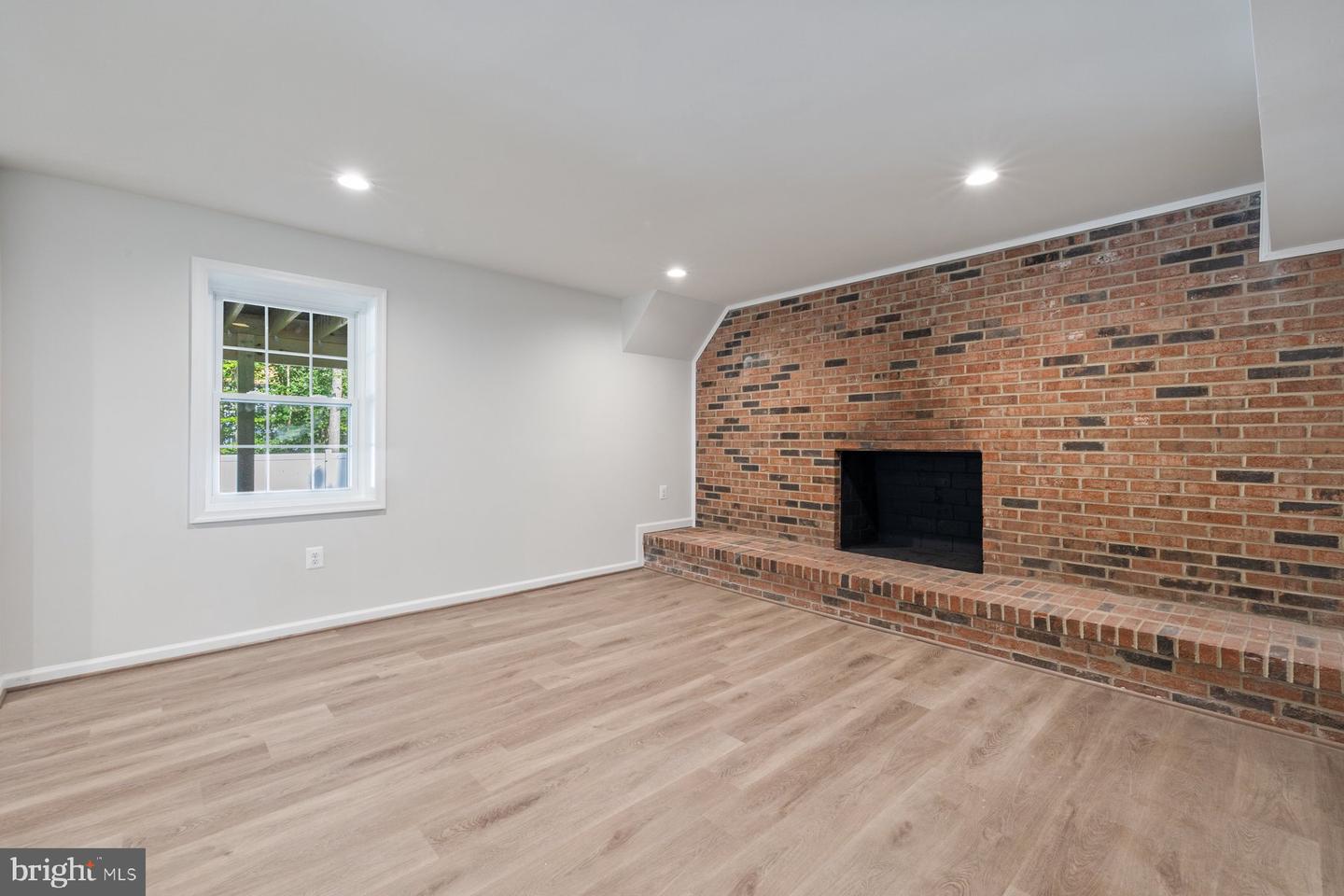 9368 TOVITO DR, FAIRFAX, Virginia 22031, 4 Bedrooms Bedrooms, ,3 BathroomsBathrooms,Residential,For sale,9368 TOVITO DR,VAFX2257286 MLS # VAFX2257286