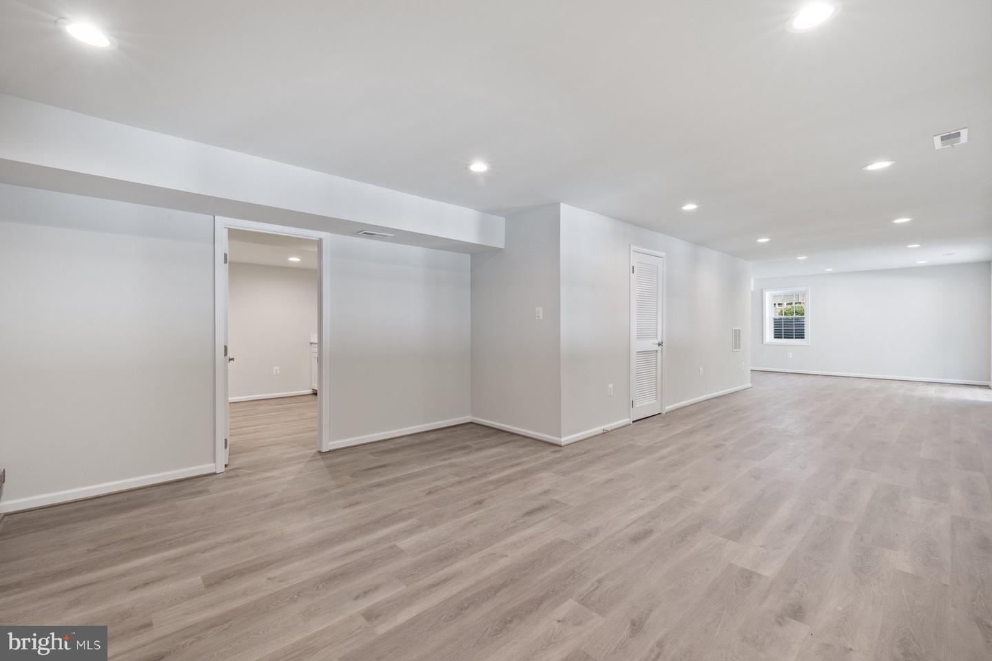 9368 TOVITO DR, FAIRFAX, Virginia 22031, 4 Bedrooms Bedrooms, ,3 BathroomsBathrooms,Residential,For sale,9368 TOVITO DR,VAFX2257286 MLS # VAFX2257286