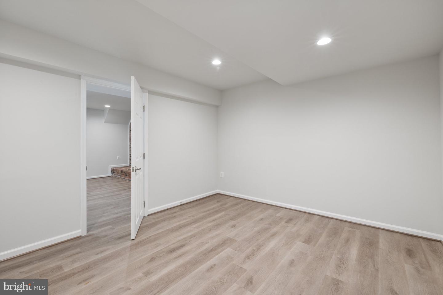 9368 TOVITO DR, FAIRFAX, Virginia 22031, 4 Bedrooms Bedrooms, ,3 BathroomsBathrooms,Residential,For sale,9368 TOVITO DR,VAFX2257286 MLS # VAFX2257286