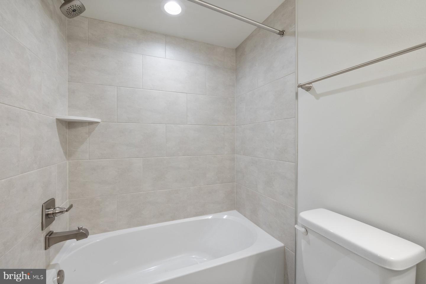 9368 TOVITO DR, FAIRFAX, Virginia 22031, 4 Bedrooms Bedrooms, ,3 BathroomsBathrooms,Residential,For sale,9368 TOVITO DR,VAFX2257286 MLS # VAFX2257286