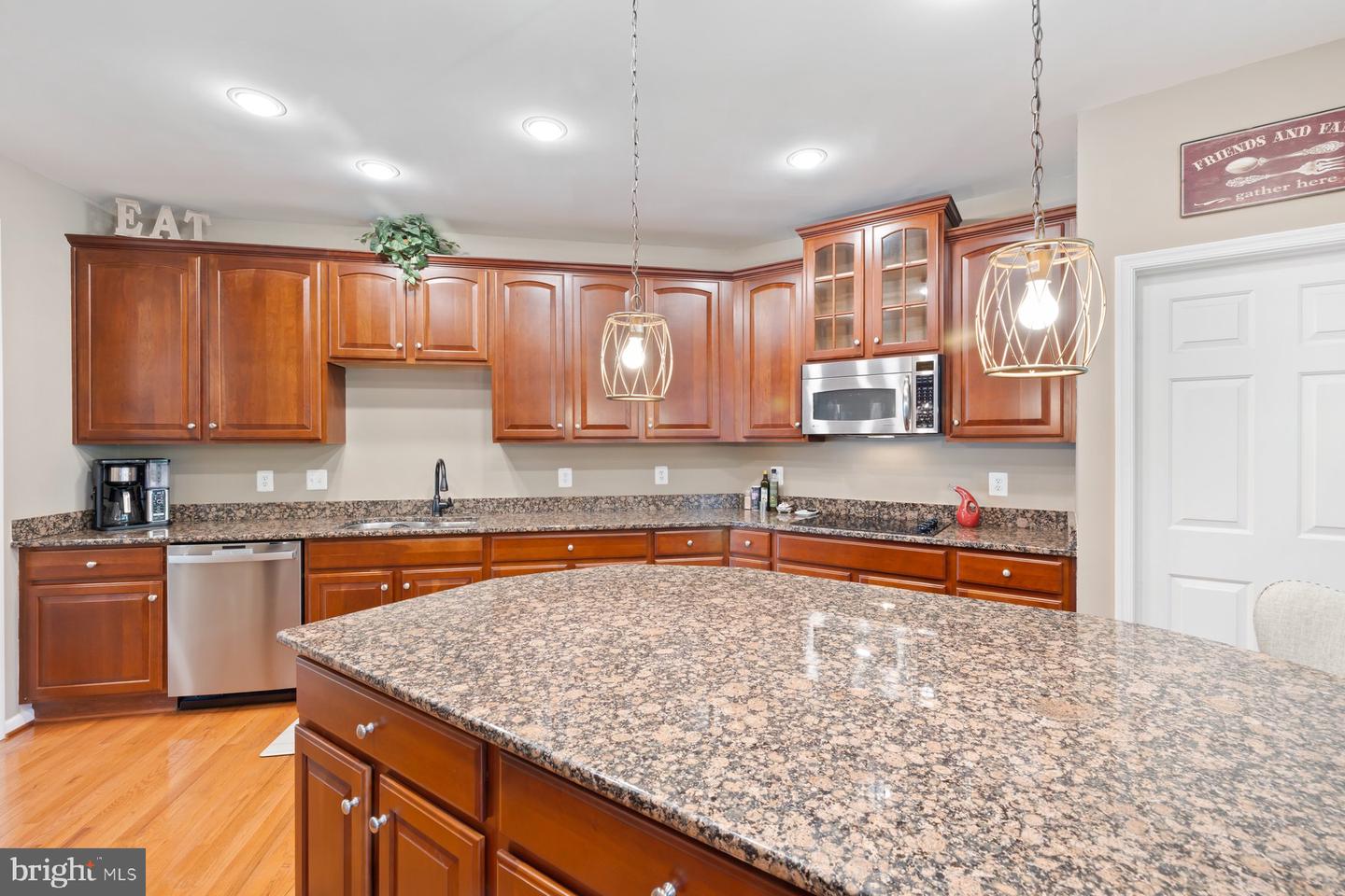 21030 COURTLAND VILLAGE DR, LEESBURG, Virginia 20175, 4 Bedrooms Bedrooms, ,3 BathroomsBathrooms,Residential,For sale,21030 COURTLAND VILLAGE DR,VALO2103084 MLS # VALO2103084