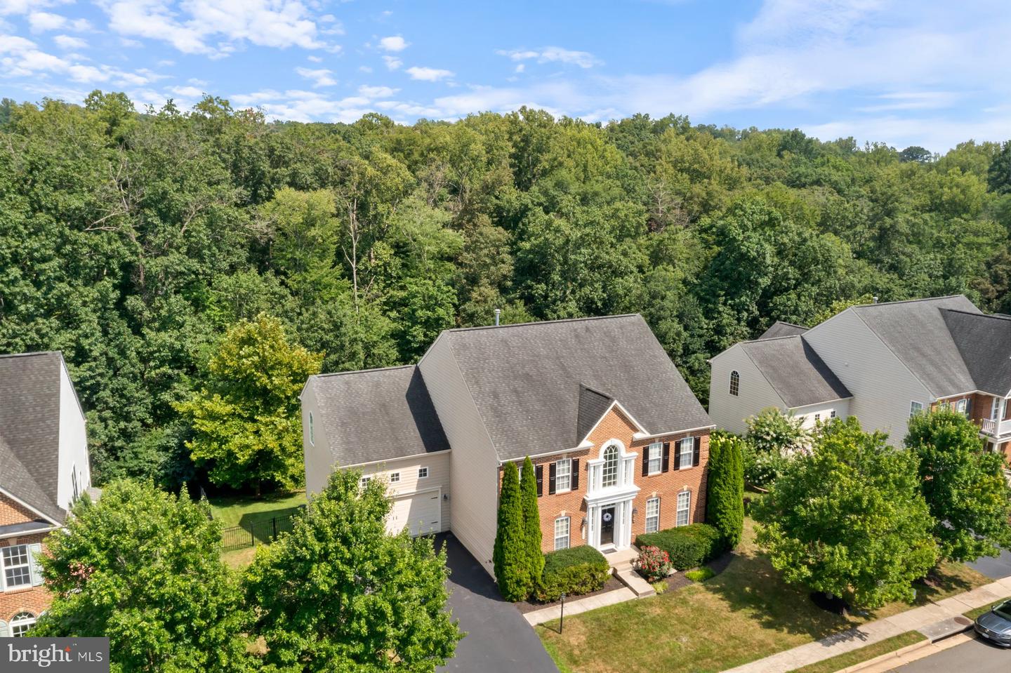 21030 COURTLAND VILLAGE DR, LEESBURG, Virginia 20175, 4 Bedrooms Bedrooms, ,3 BathroomsBathrooms,Residential,For sale,21030 COURTLAND VILLAGE DR,VALO2103084 MLS # VALO2103084