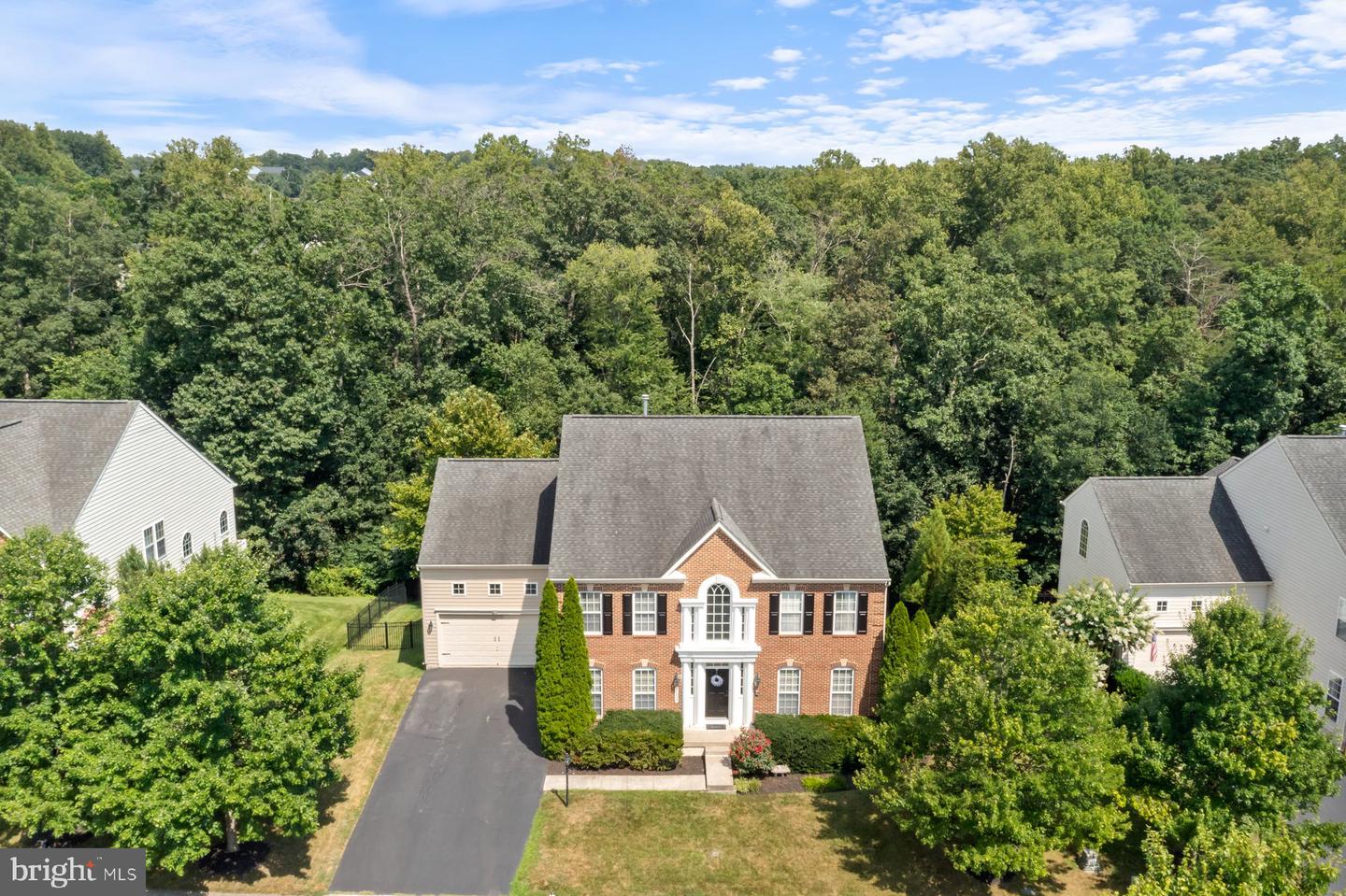 21030 COURTLAND VILLAGE DR, LEESBURG, Virginia 20175, 4 Bedrooms Bedrooms, ,3 BathroomsBathrooms,Residential,For sale,21030 COURTLAND VILLAGE DR,VALO2103084 MLS # VALO2103084