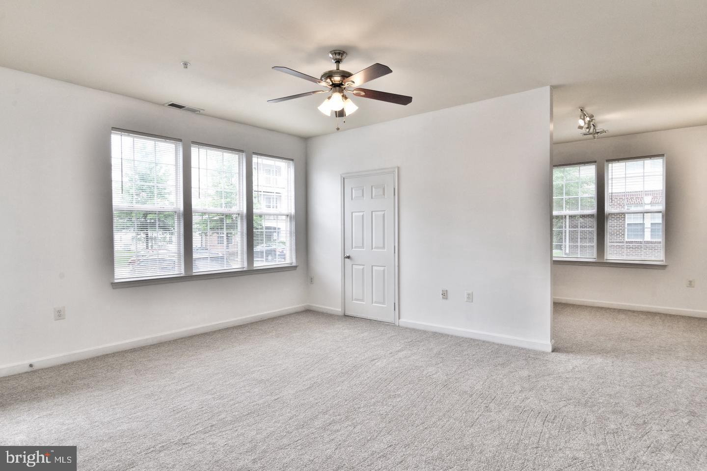 22687 BLUE ELDER TER #104, BRAMBLETON, Virginia 20148, 1 Bedroom Bedrooms, ,1 BathroomBathrooms,Residential,For sale,22687 BLUE ELDER TER #104,VALO2103096 MLS # VALO2103096