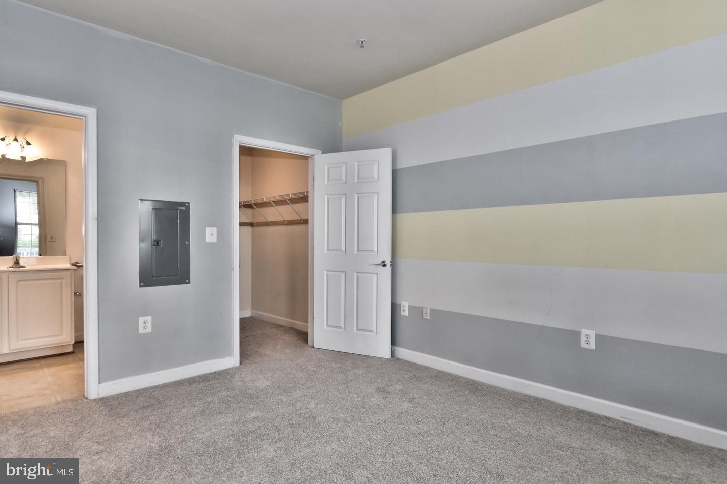 22687 BLUE ELDER TER #104, BRAMBLETON, Virginia 20148, 1 Bedroom Bedrooms, ,1 BathroomBathrooms,Residential,For sale,22687 BLUE ELDER TER #104,VALO2103096 MLS # VALO2103096