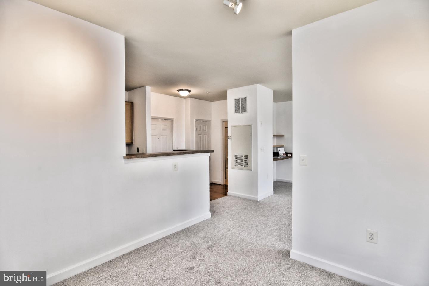 22687 BLUE ELDER TER #104, BRAMBLETON, Virginia 20148, 1 Bedroom Bedrooms, ,1 BathroomBathrooms,Residential,For sale,22687 BLUE ELDER TER #104,VALO2103096 MLS # VALO2103096