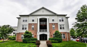 22687 BLUE ELDER TER #104, BRAMBLETON, Virginia 20148, 1 Bedroom Bedrooms, ,1 BathroomBathrooms,Residential,For sale,22687 BLUE ELDER TER #104,VALO2103096 MLS # VALO2103096