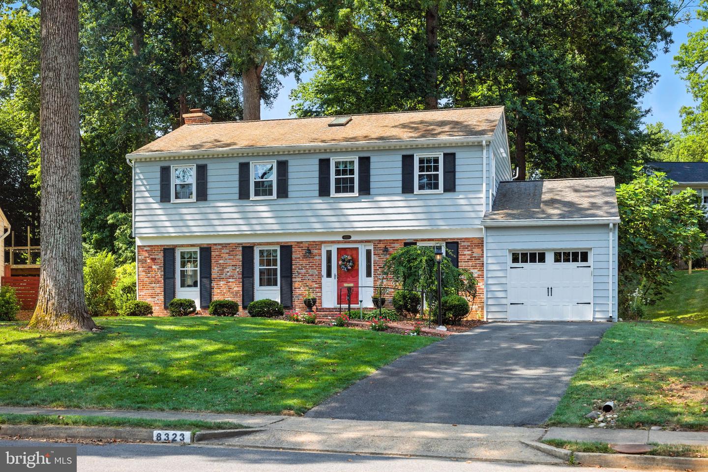 8323 EPINARD CT, ANNANDALE, Virginia 22003, 4 Bedrooms Bedrooms, ,3 BathroomsBathrooms,Residential,For sale,8323 EPINARD CT,VAFX2257348 MLS # VAFX2257348