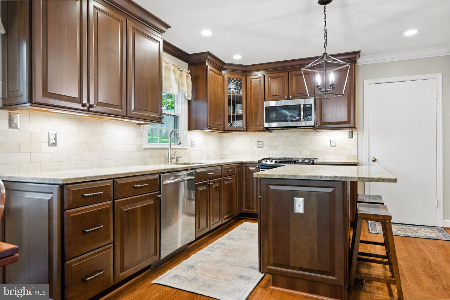8323 EPINARD CT, ANNANDALE, Virginia 22003, 4 Bedrooms Bedrooms, ,3 BathroomsBathrooms,Residential,For sale,8323 EPINARD CT,VAFX2257348 MLS # VAFX2257348
