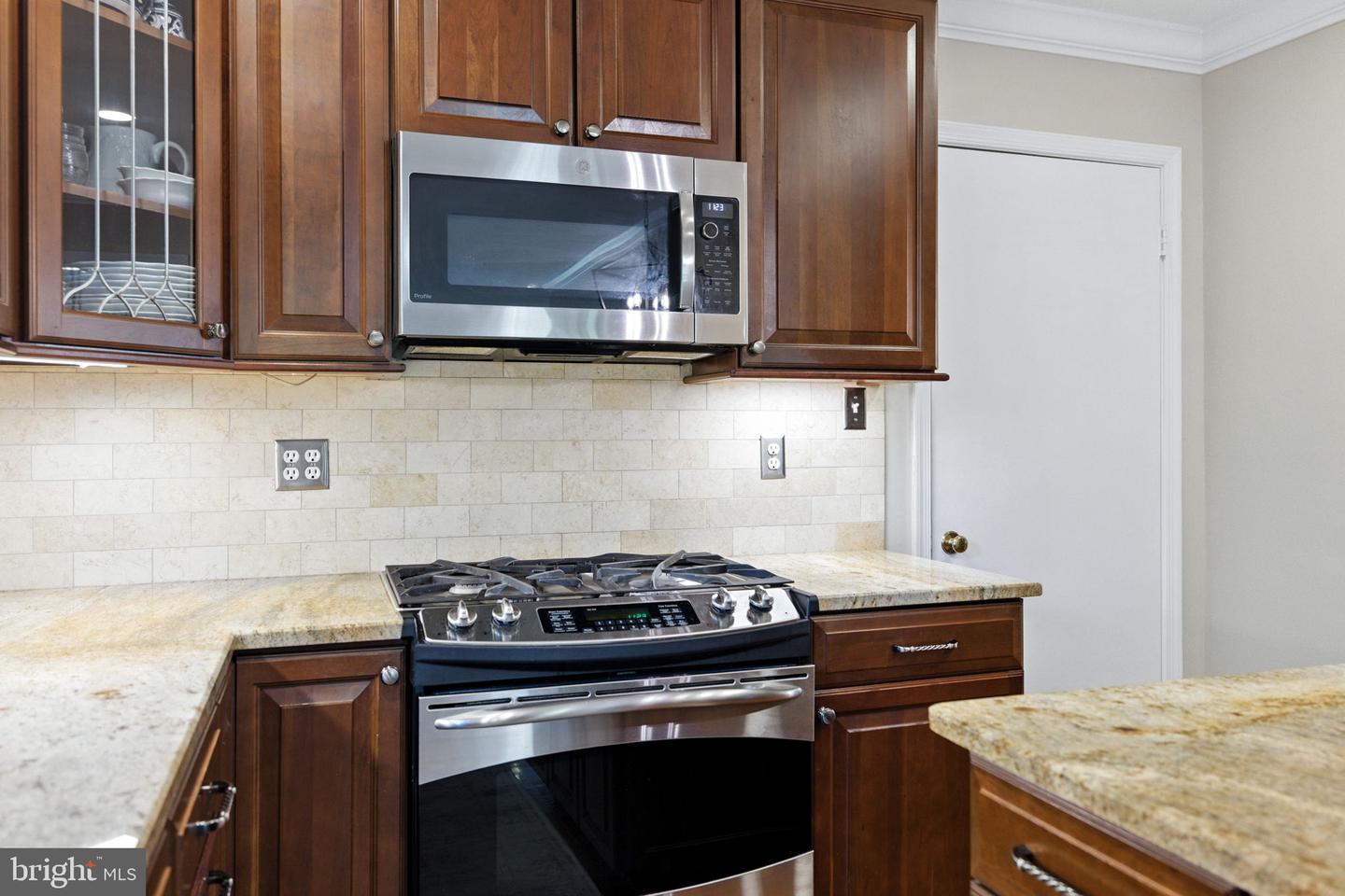 8323 EPINARD CT, ANNANDALE, Virginia 22003, 4 Bedrooms Bedrooms, ,3 BathroomsBathrooms,Residential,For sale,8323 EPINARD CT,VAFX2257348 MLS # VAFX2257348