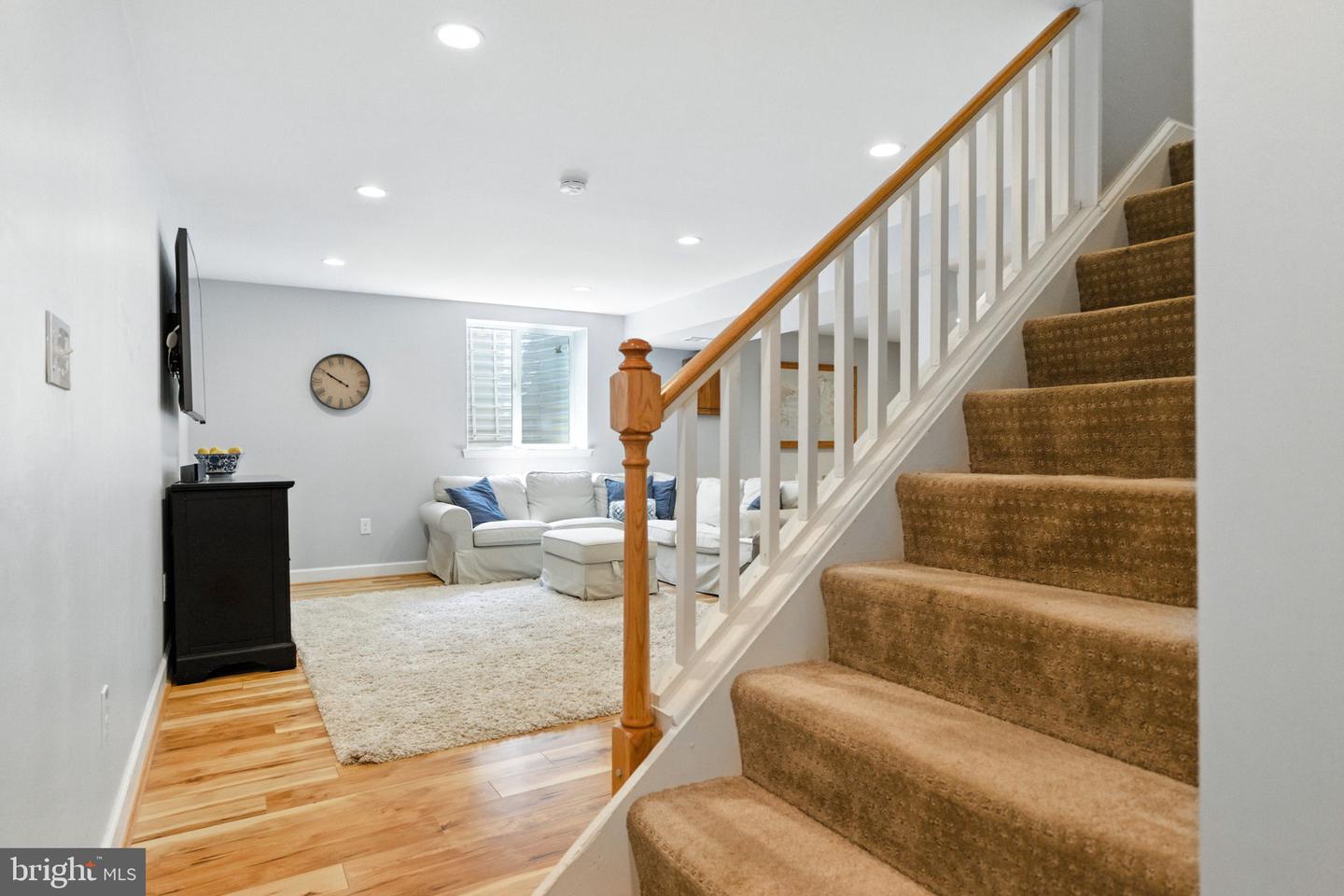 8323 EPINARD CT, ANNANDALE, Virginia 22003, 4 Bedrooms Bedrooms, ,3 BathroomsBathrooms,Residential,For sale,8323 EPINARD CT,VAFX2257348 MLS # VAFX2257348