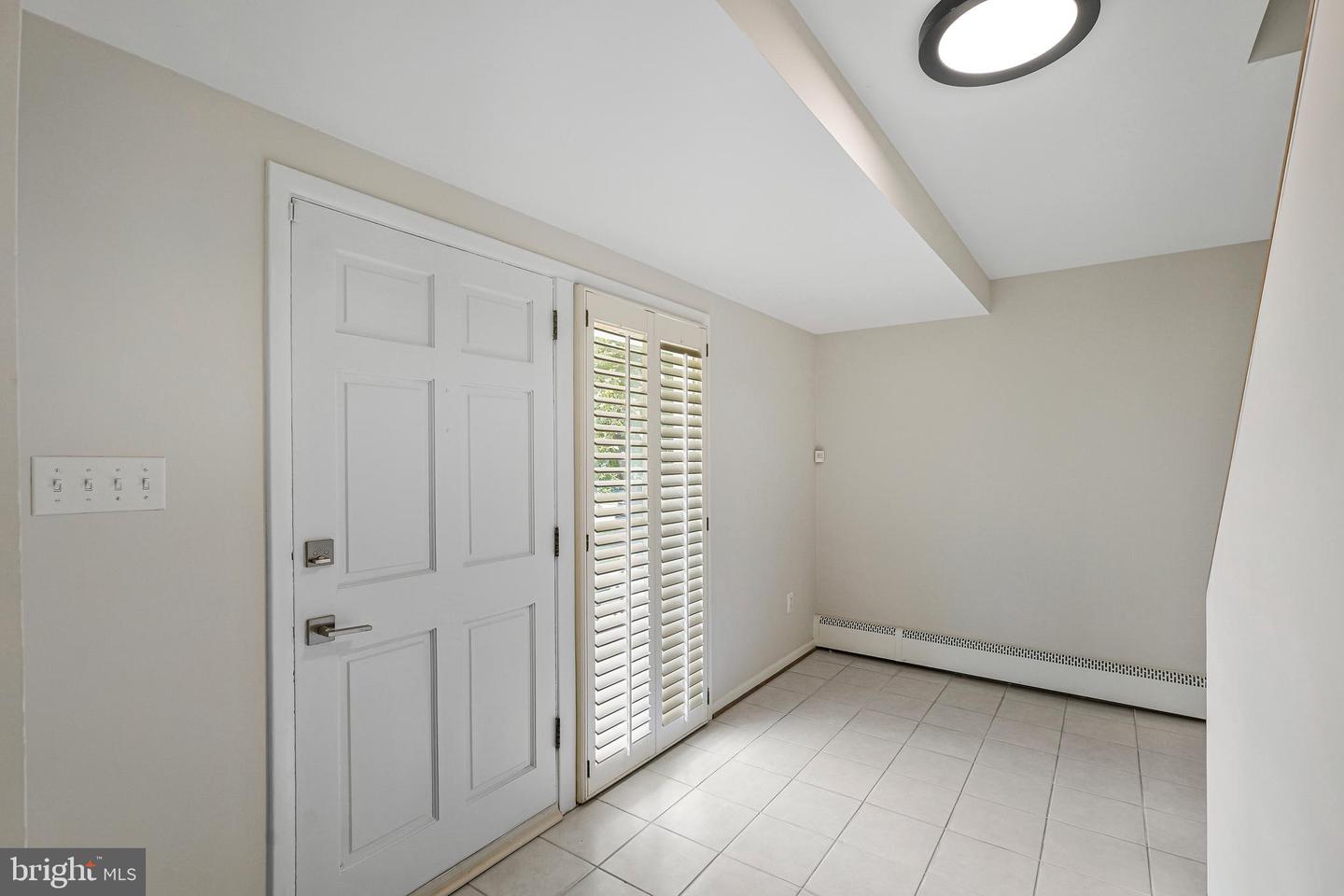 6212 LOCH RAVEN DR, MCLEAN, Virginia 22101, 4 Bedrooms Bedrooms, ,3 BathroomsBathrooms,Residential,For sale,6212 LOCH RAVEN DR,VAFX2257356 MLS # VAFX2257356