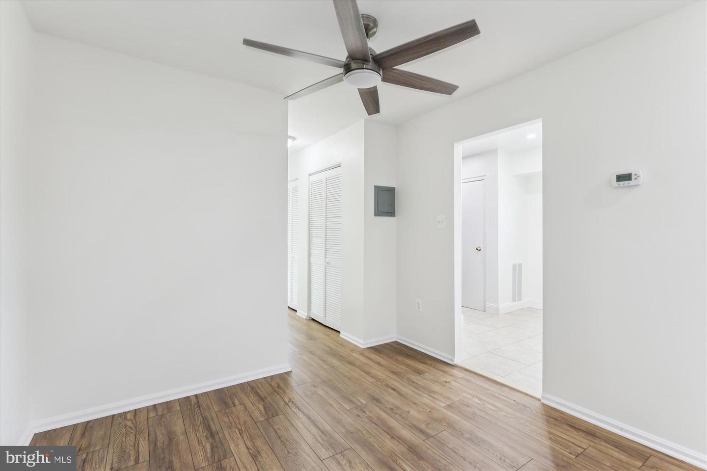 434 N ARMISTEAD ST #304, ALEXANDRIA, Virginia 22312, 1 Bedroom Bedrooms, ,1 BathroomBathrooms,Residential,For sale,434 N ARMISTEAD ST #304,VAAX2047824 MLS # VAAX2047824
