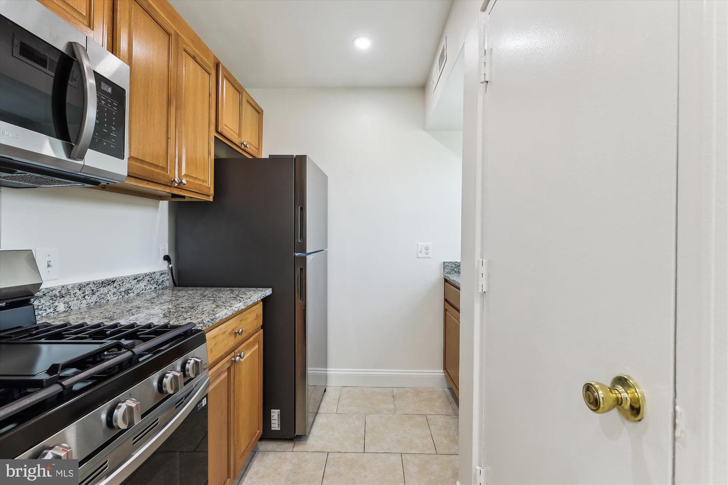 434 N ARMISTEAD ST #304, ALEXANDRIA, Virginia 22312, 1 Bedroom Bedrooms, ,1 BathroomBathrooms,Residential,For sale,434 N ARMISTEAD ST #304,VAAX2047824 MLS # VAAX2047824