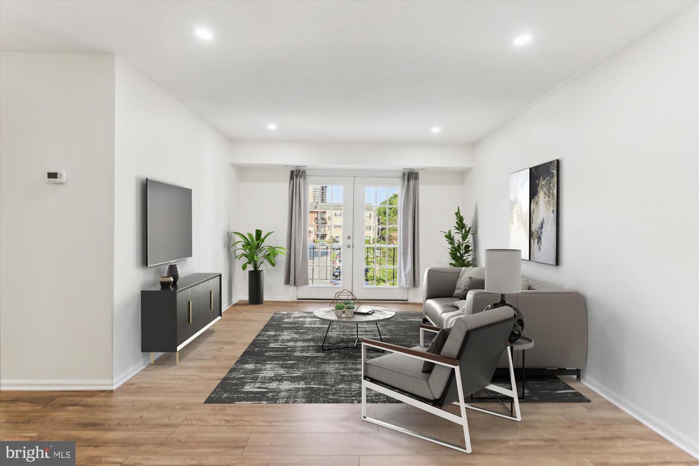 434 N ARMISTEAD ST #304, ALEXANDRIA, Virginia 22312, 1 Bedroom Bedrooms, ,1 BathroomBathrooms,Residential,For sale,434 N ARMISTEAD ST #304,VAAX2047824 MLS # VAAX2047824
