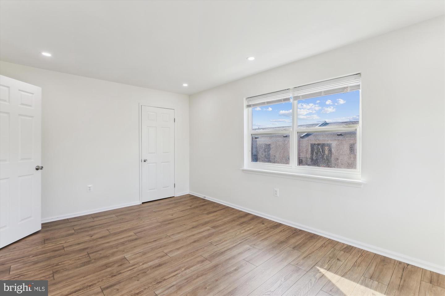 434 N ARMISTEAD ST #304, ALEXANDRIA, Virginia 22312, 1 Bedroom Bedrooms, ,1 BathroomBathrooms,Residential,For sale,434 N ARMISTEAD ST #304,VAAX2047824 MLS # VAAX2047824