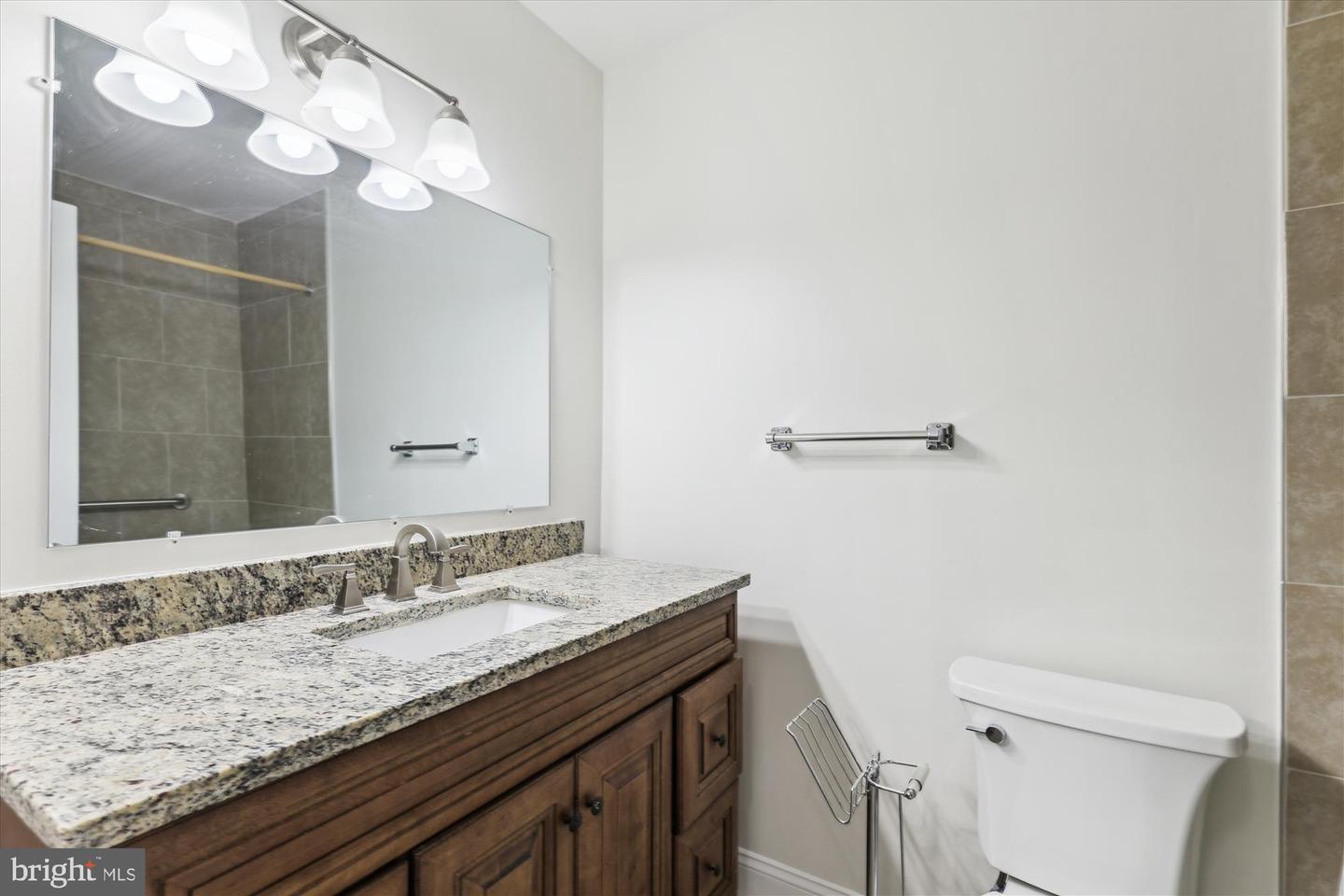 434 N ARMISTEAD ST #304, ALEXANDRIA, Virginia 22312, 1 Bedroom Bedrooms, ,1 BathroomBathrooms,Residential,For sale,434 N ARMISTEAD ST #304,VAAX2047824 MLS # VAAX2047824