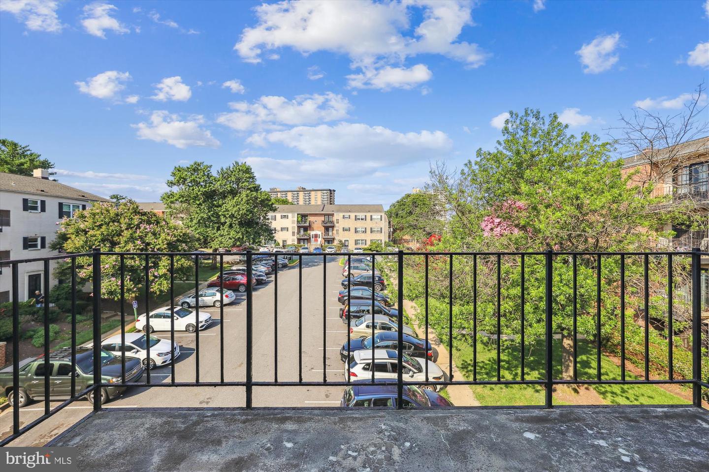 434 N ARMISTEAD ST #304, ALEXANDRIA, Virginia 22312, 1 Bedroom Bedrooms, ,1 BathroomBathrooms,Residential,For sale,434 N ARMISTEAD ST #304,VAAX2047824 MLS # VAAX2047824