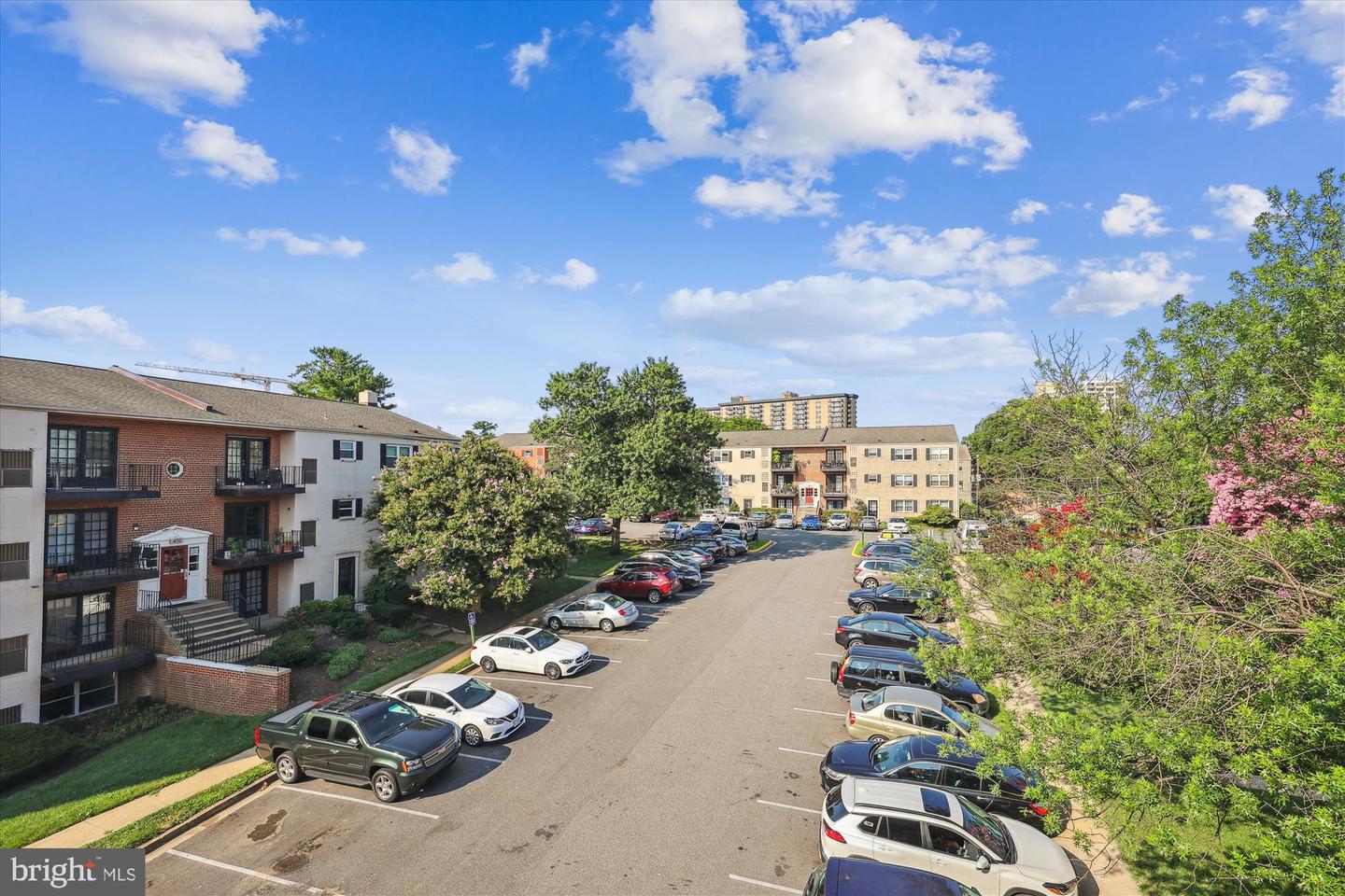 434 N ARMISTEAD ST #304, ALEXANDRIA, Virginia 22312, 1 Bedroom Bedrooms, ,1 BathroomBathrooms,Residential,For sale,434 N ARMISTEAD ST #304,VAAX2047824 MLS # VAAX2047824