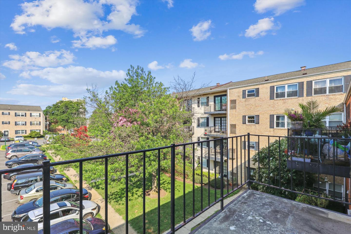 434 N ARMISTEAD ST #304, ALEXANDRIA, Virginia 22312, 1 Bedroom Bedrooms, ,1 BathroomBathrooms,Residential,For sale,434 N ARMISTEAD ST #304,VAAX2047824 MLS # VAAX2047824