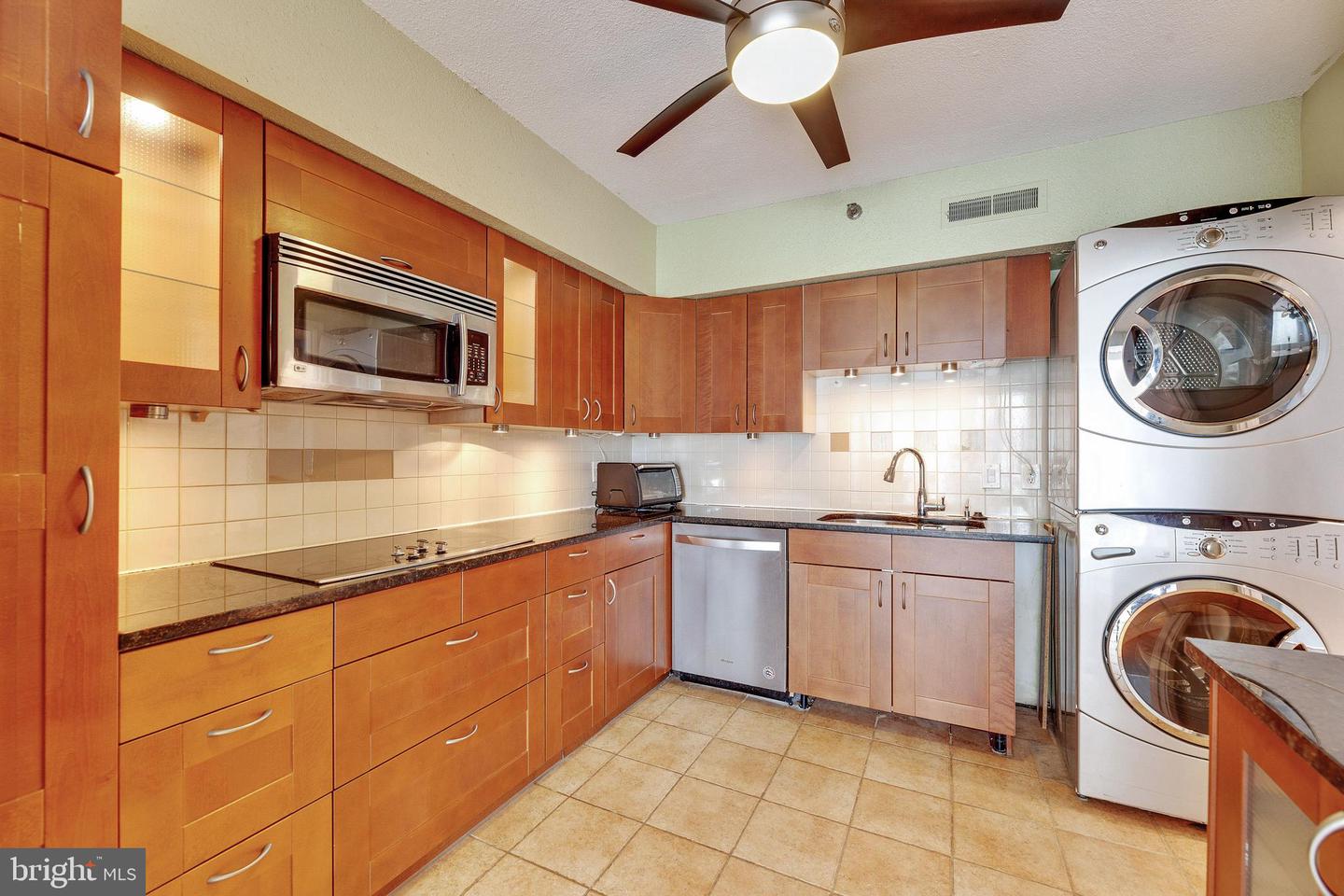 5505 SEMINARY RD #1707N, FALLS CHURCH, Virginia 22041, 1 Bedroom Bedrooms, ,1 BathroomBathrooms,Residential,For sale,5505 SEMINARY RD #1707N,VAFX2257370 MLS # VAFX2257370