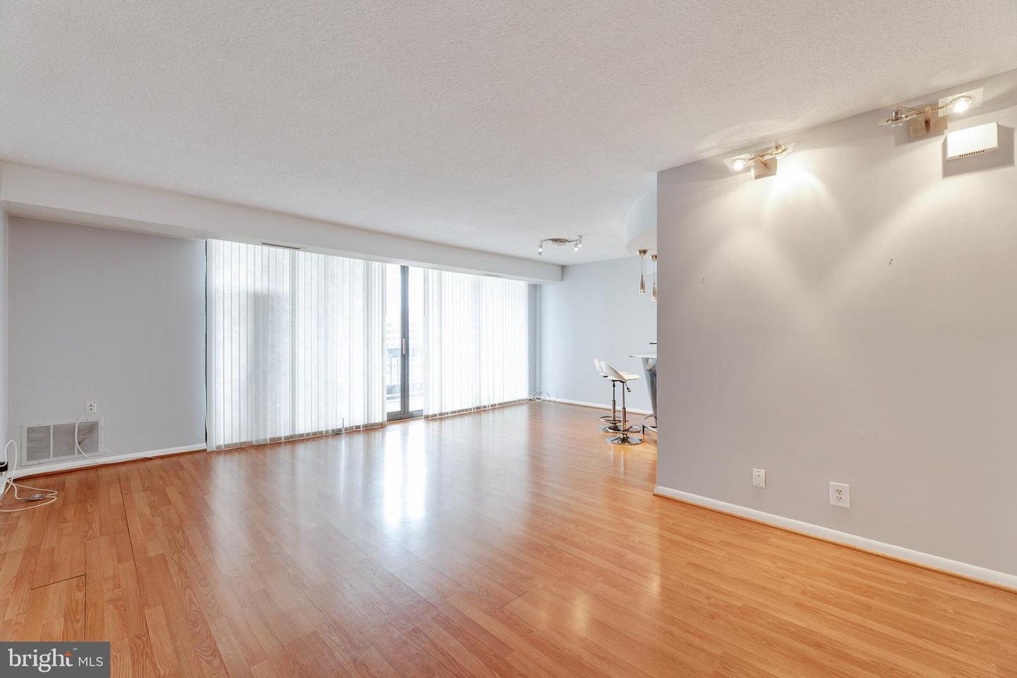 5505 SEMINARY RD #1707N, FALLS CHURCH, Virginia 22041, 1 Bedroom Bedrooms, ,1 BathroomBathrooms,Residential,For sale,5505 SEMINARY RD #1707N,VAFX2257370 MLS # VAFX2257370