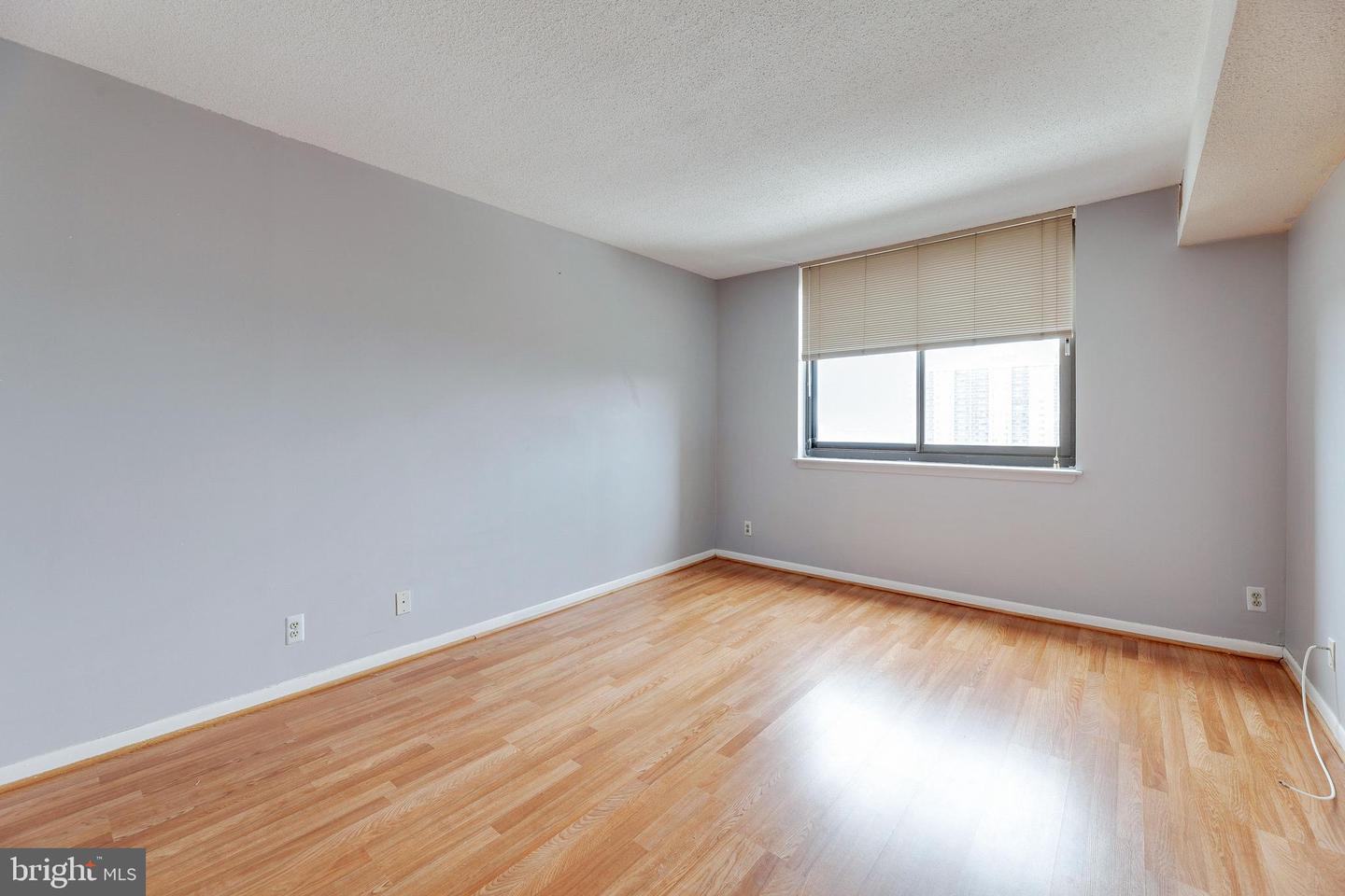 5505 SEMINARY RD #1707N, FALLS CHURCH, Virginia 22041, 1 Bedroom Bedrooms, ,1 BathroomBathrooms,Residential,For sale,5505 SEMINARY RD #1707N,VAFX2257370 MLS # VAFX2257370