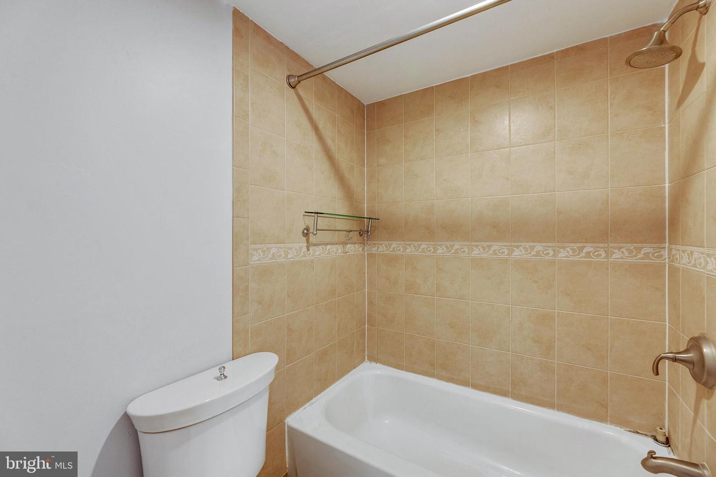 5505 SEMINARY RD #1707N, FALLS CHURCH, Virginia 22041, 1 Bedroom Bedrooms, ,1 BathroomBathrooms,Residential,For sale,5505 SEMINARY RD #1707N,VAFX2257370 MLS # VAFX2257370