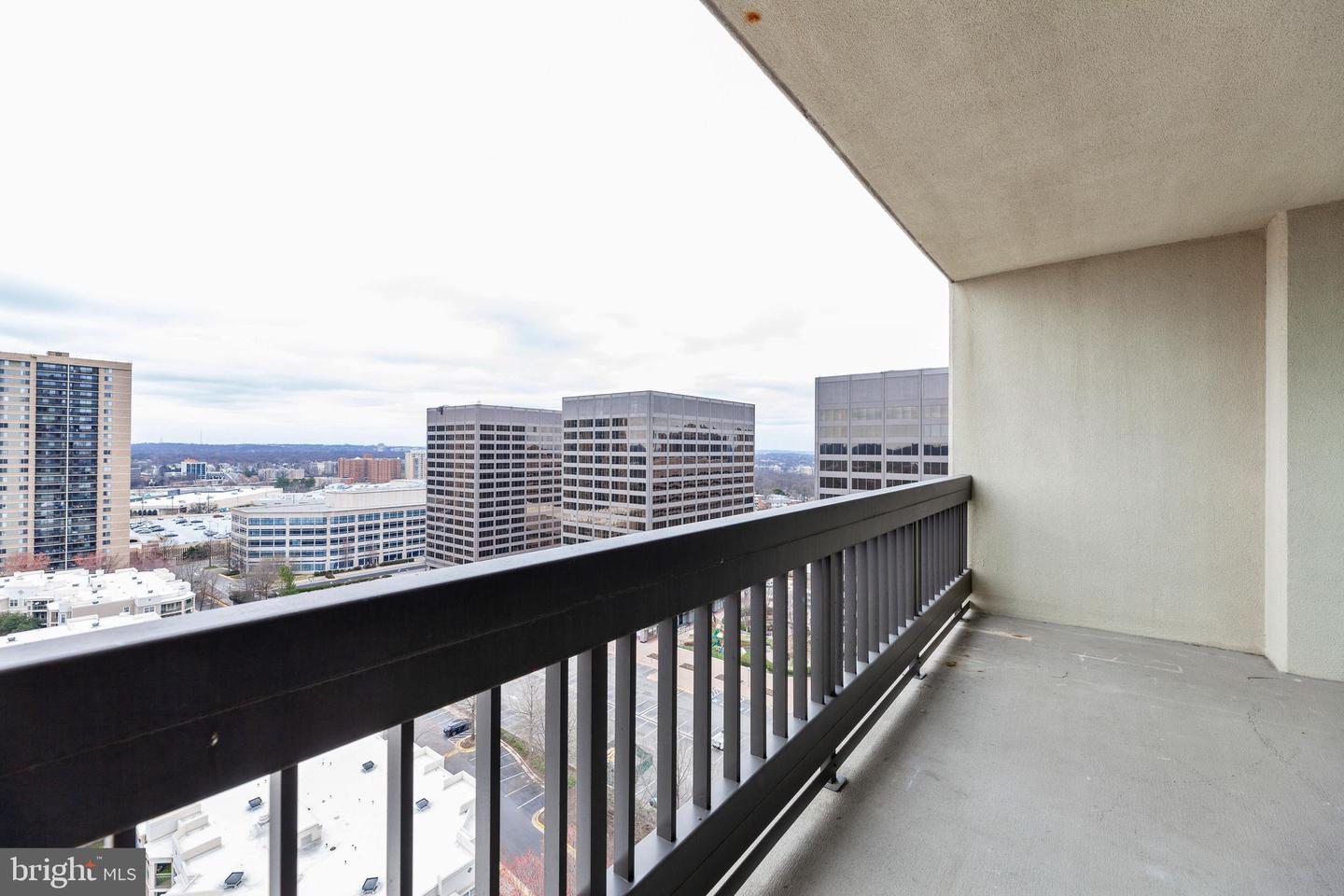 5505 SEMINARY RD #1707N, FALLS CHURCH, Virginia 22041, 1 Bedroom Bedrooms, ,1 BathroomBathrooms,Residential,For sale,5505 SEMINARY RD #1707N,VAFX2257370 MLS # VAFX2257370