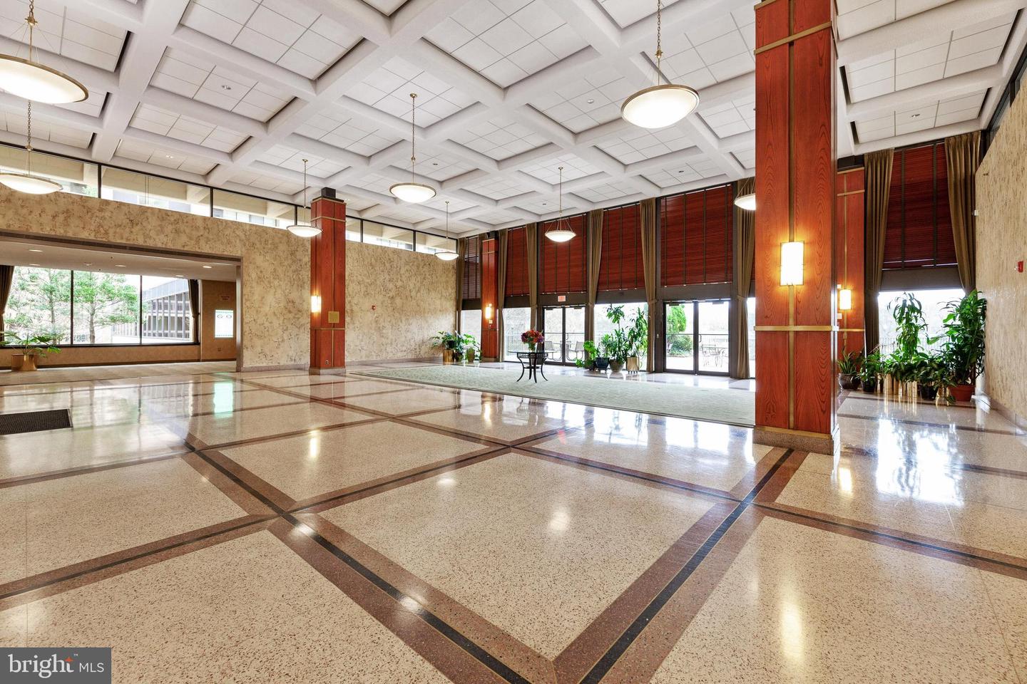 5505 SEMINARY RD #1707N, FALLS CHURCH, Virginia 22041, 1 Bedroom Bedrooms, ,1 BathroomBathrooms,Residential,For sale,5505 SEMINARY RD #1707N,VAFX2257370 MLS # VAFX2257370