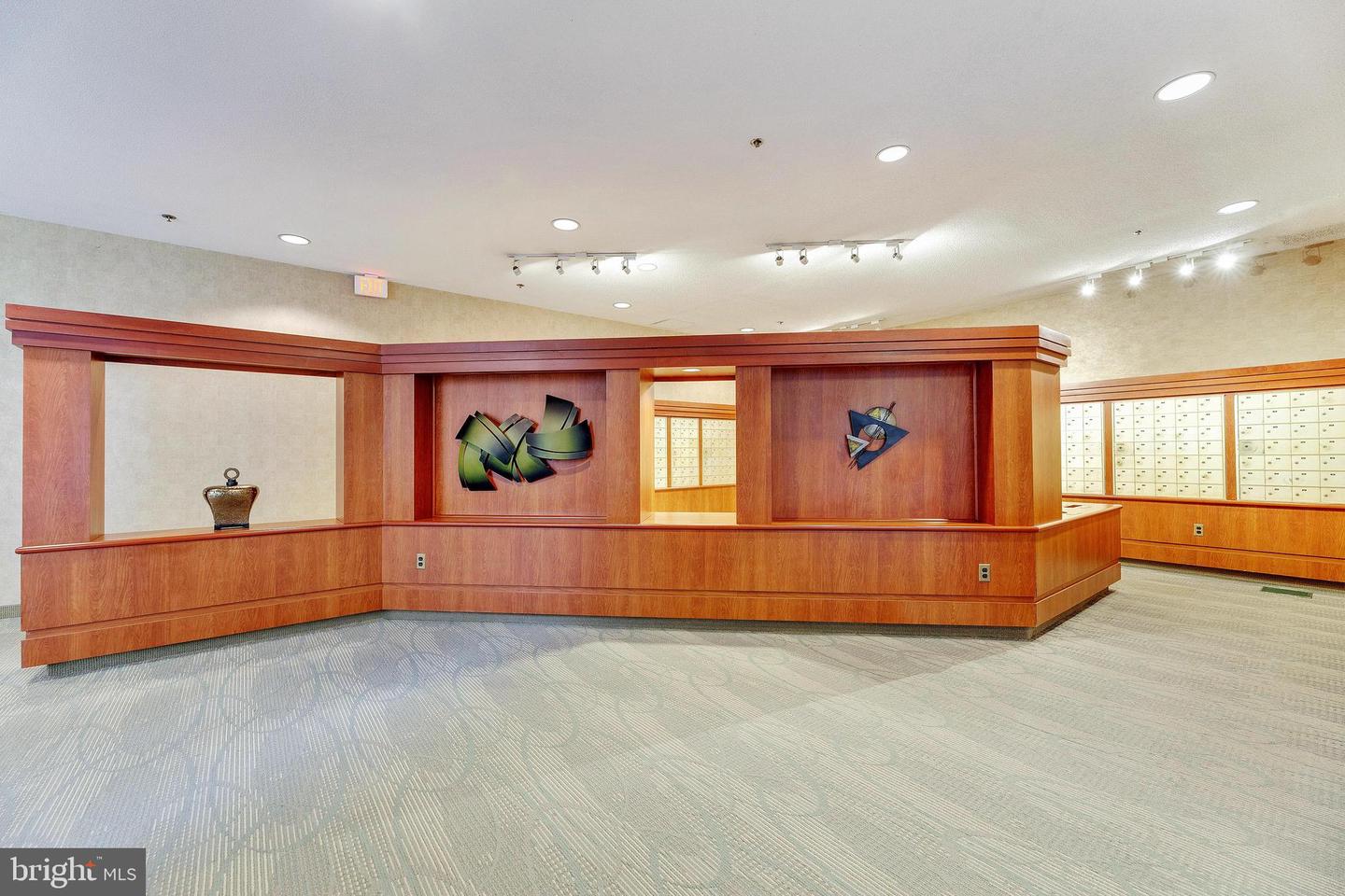 5505 SEMINARY RD #1707N, FALLS CHURCH, Virginia 22041, 1 Bedroom Bedrooms, ,1 BathroomBathrooms,Residential,For sale,5505 SEMINARY RD #1707N,VAFX2257370 MLS # VAFX2257370