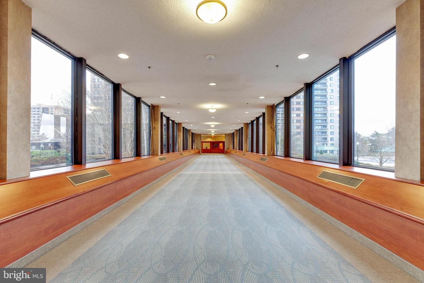 5505 SEMINARY RD #1707N, FALLS CHURCH, Virginia 22041, 1 Bedroom Bedrooms, ,1 BathroomBathrooms,Residential,For sale,5505 SEMINARY RD #1707N,VAFX2257370 MLS # VAFX2257370