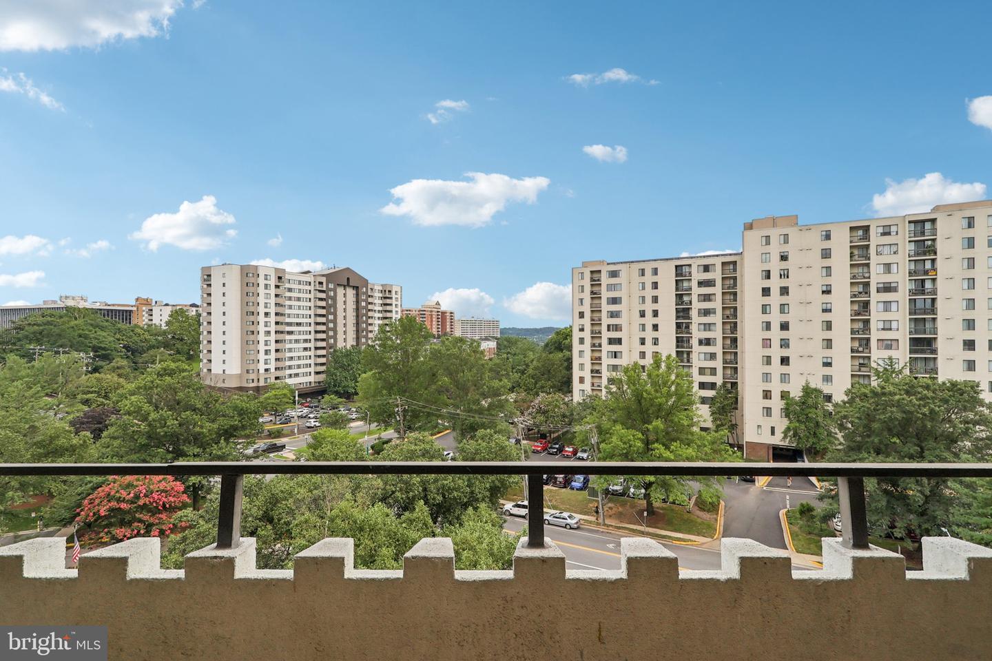 6301 STEVENSON AVE #705, ALEXANDRIA, Virginia 22304, 2 Bedrooms Bedrooms, ,2 BathroomsBathrooms,Residential,For sale,6301 STEVENSON AVE #705,VAAX2047826 MLS # VAAX2047826