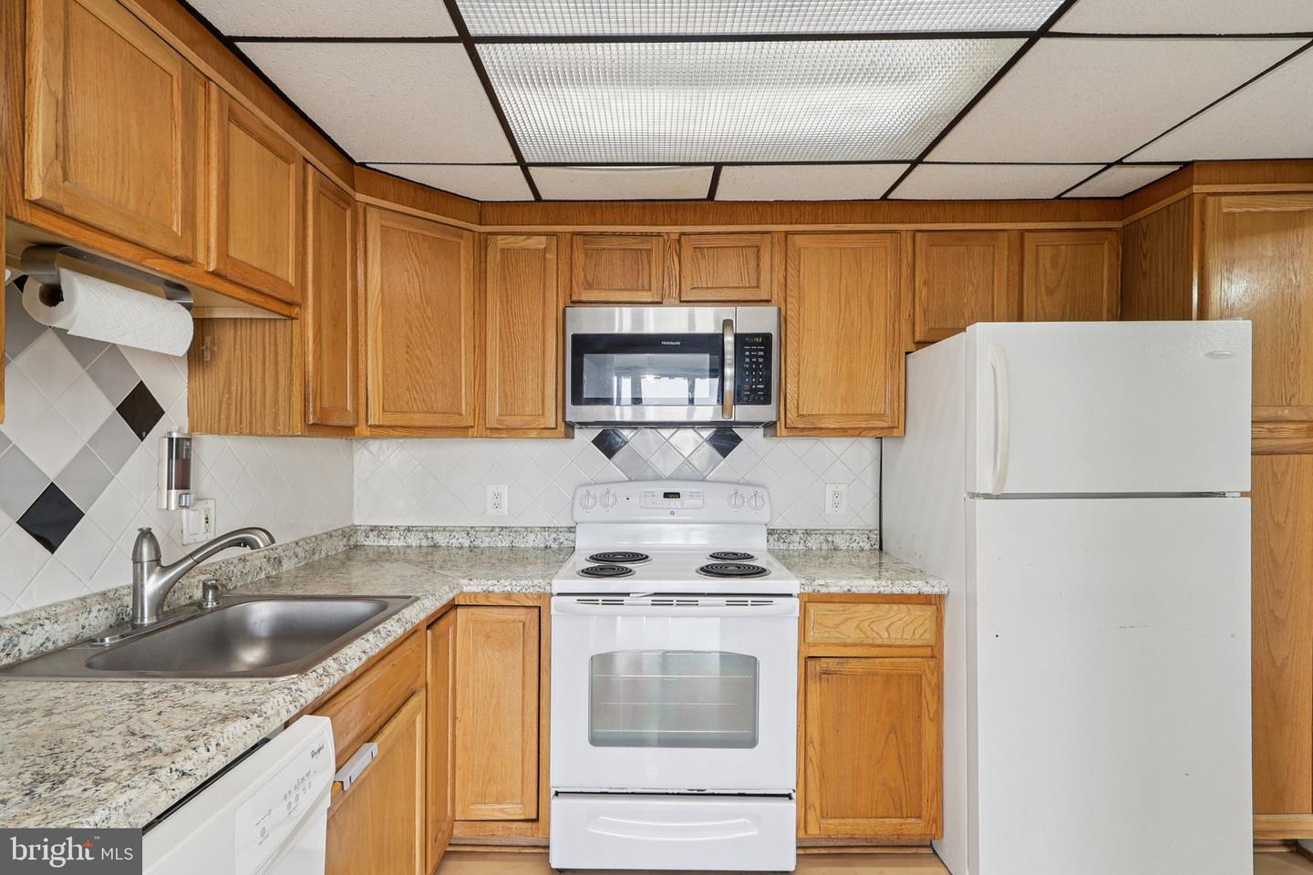 6301 STEVENSON AVE #705, ALEXANDRIA, Virginia 22304, 2 Bedrooms Bedrooms, ,2 BathroomsBathrooms,Residential,For sale,6301 STEVENSON AVE #705,VAAX2047826 MLS # VAAX2047826
