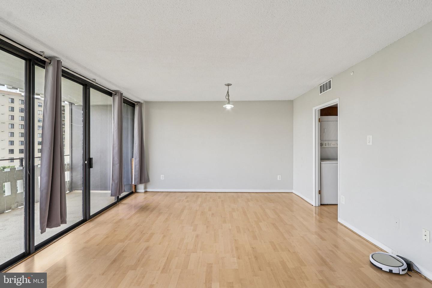 6301 STEVENSON AVE #705, ALEXANDRIA, Virginia 22304, 2 Bedrooms Bedrooms, ,2 BathroomsBathrooms,Residential,For sale,6301 STEVENSON AVE #705,VAAX2047826 MLS # VAAX2047826