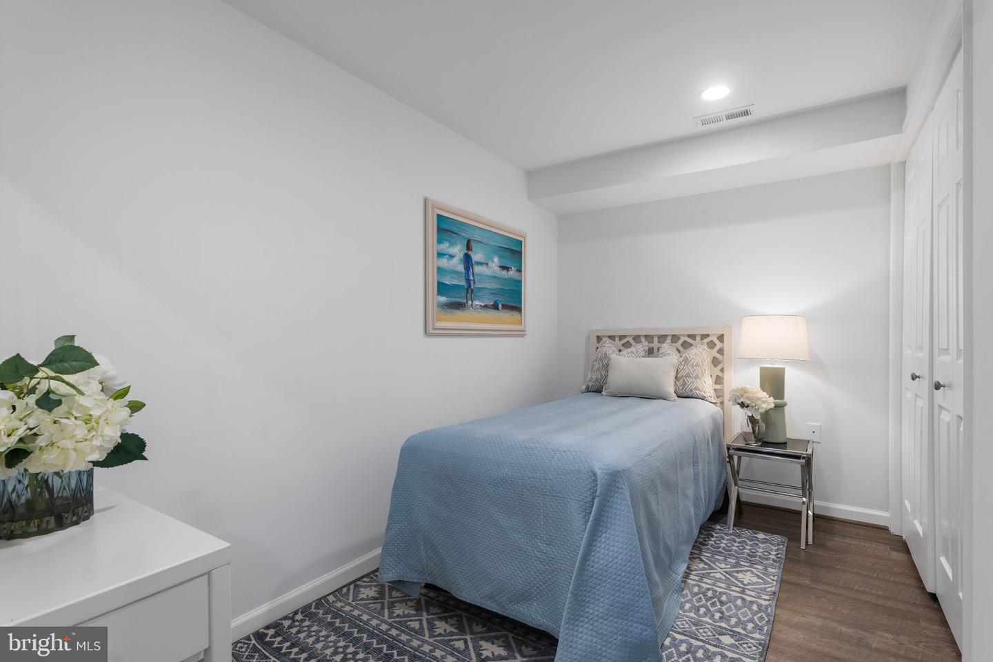13 R ST NE #1, WASHINGTON, District Of Columbia 20002, 2 Bedrooms Bedrooms, ,2 BathroomsBathrooms,Residential,For sale,13 R ST NE #1,DCDC2211920 MLS # DCDC2211920