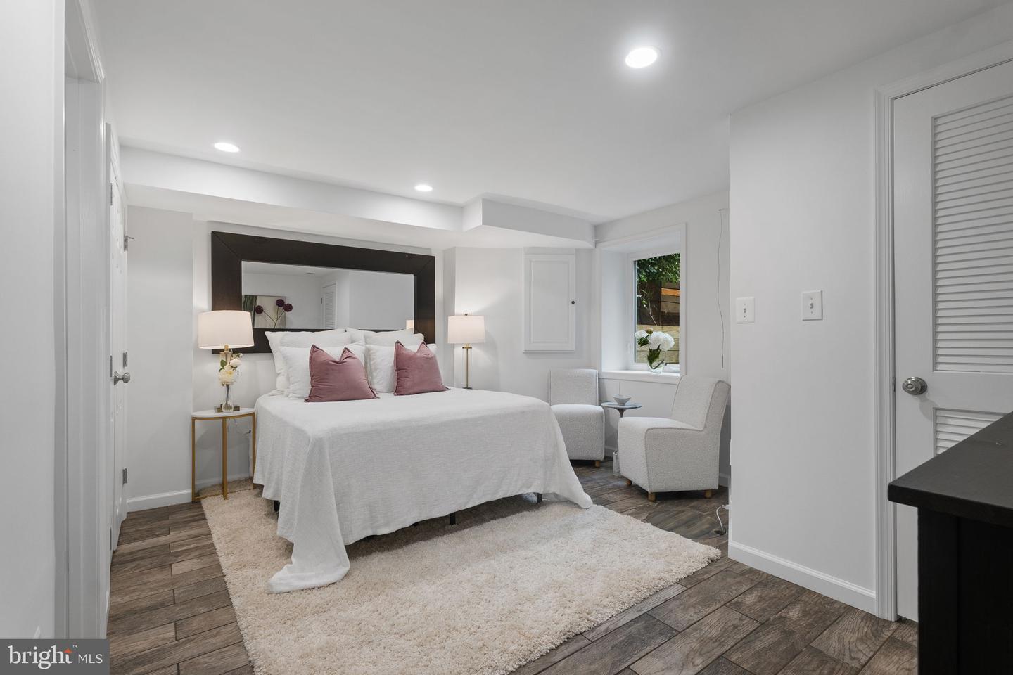 13 R ST NE #1, WASHINGTON, District Of Columbia 20002, 2 Bedrooms Bedrooms, ,2 BathroomsBathrooms,Residential,For sale,13 R ST NE #1,DCDC2211920 MLS # DCDC2211920
