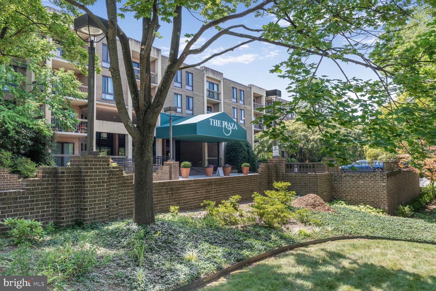 807 N HOWARD ST #219, ALEXANDRIA, Virginia 22304, 2 Bedrooms Bedrooms, ,2 BathroomsBathrooms,Residential,For sale,807 N HOWARD ST #219,VAAX2047830 MLS # VAAX2047830