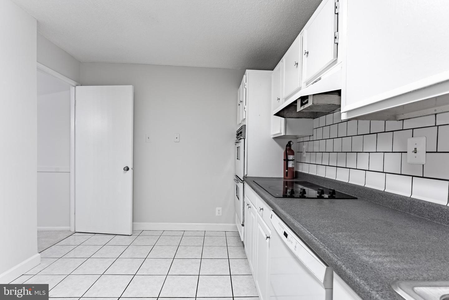 203 YOAKUM PKWY #403, ALEXANDRIA, Virginia 22304, 2 Bedrooms Bedrooms, ,2 BathroomsBathrooms,Residential,For sale,203 YOAKUM PKWY #403,VAAX2047782 MLS # VAAX2047782
